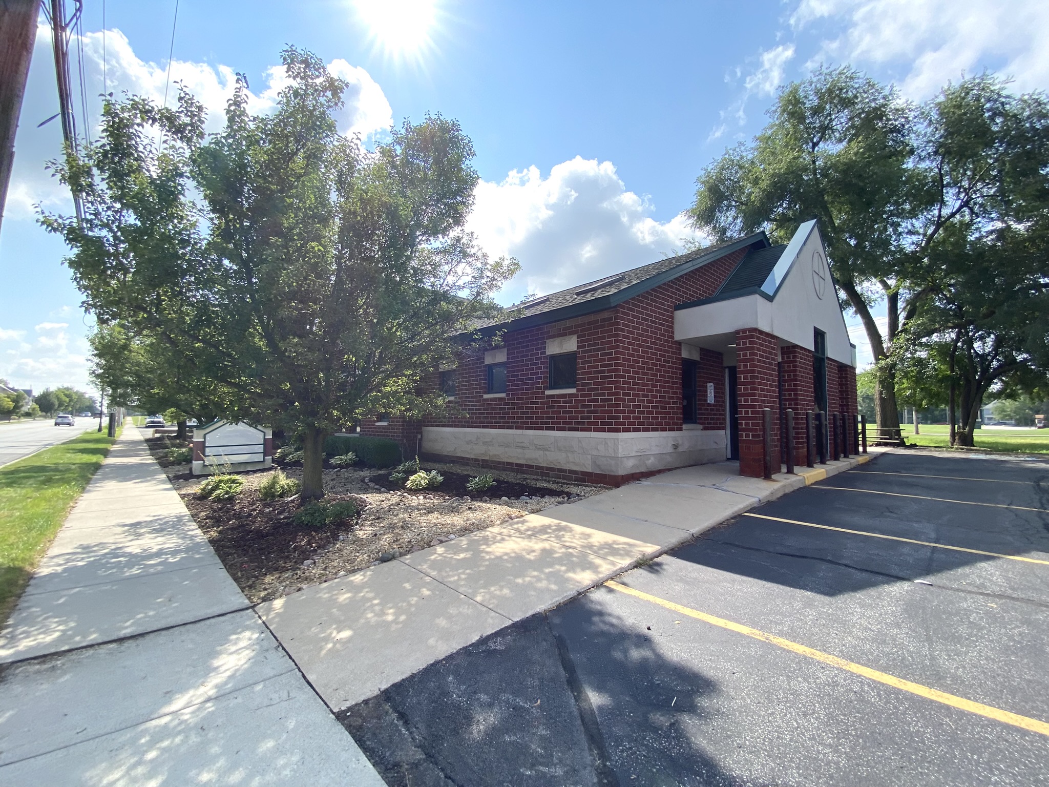 808 East Lincolnway, Valparaiso, IN 46383