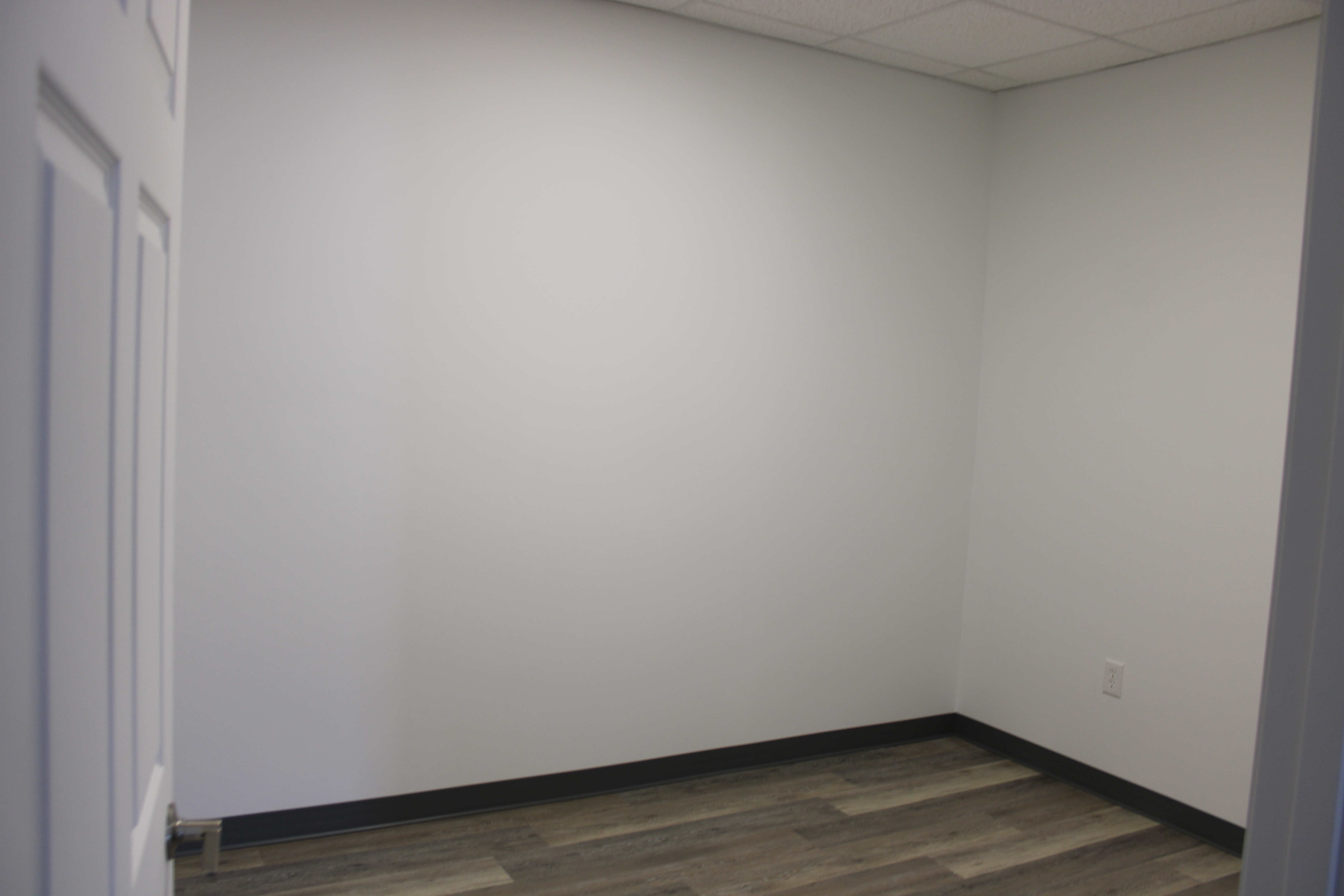 1400 L and R Industrial Boulevard, Tarpon Springs, FL 34689