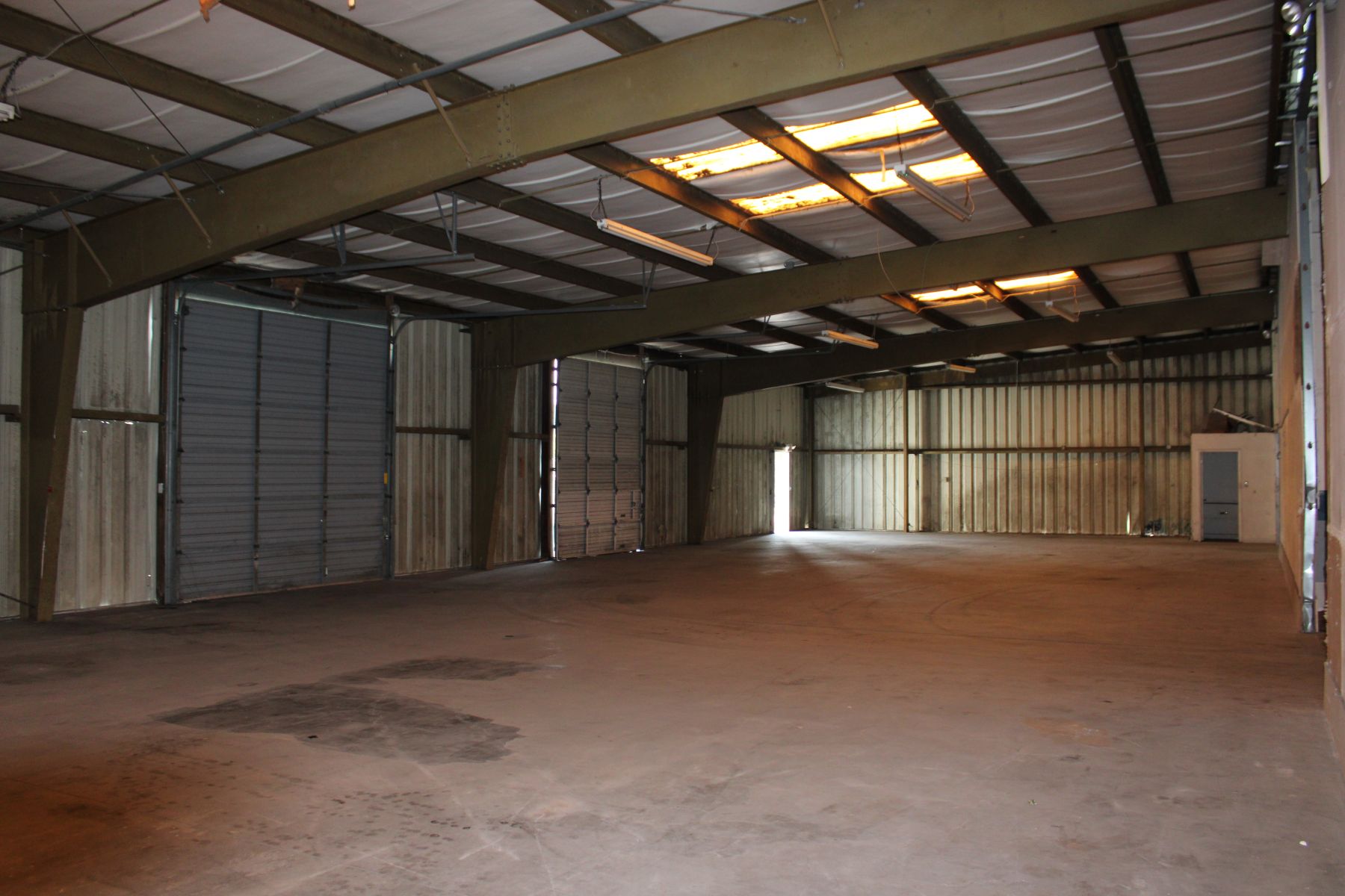 1400 L and R Industrial Boulevard, Tarpon Springs, FL 34689