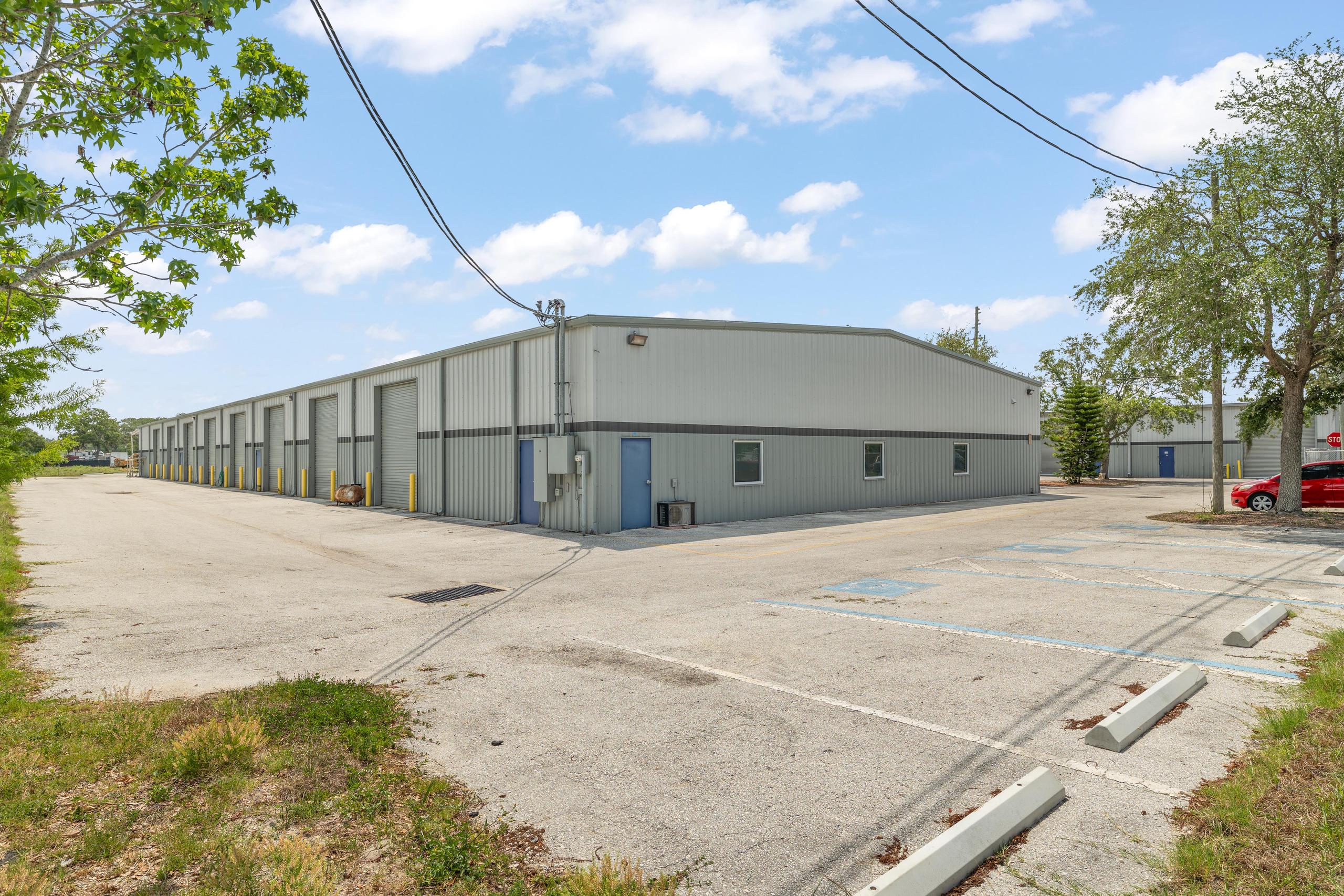 1400 L and R Industrial Boulevard, Tarpon Springs, FL 34689