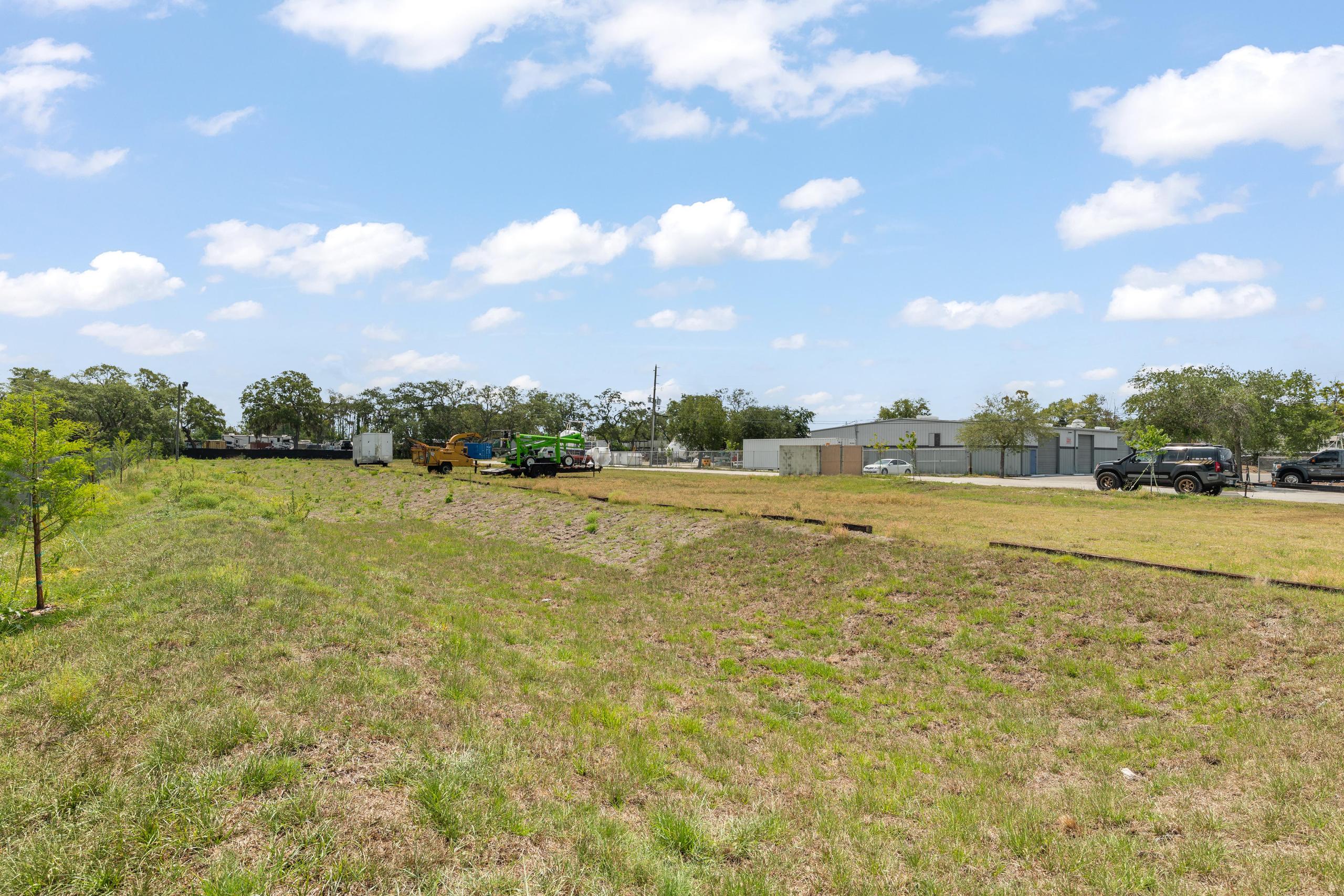 1400 L and R Industrial Boulevard, Tarpon Springs, FL 34689