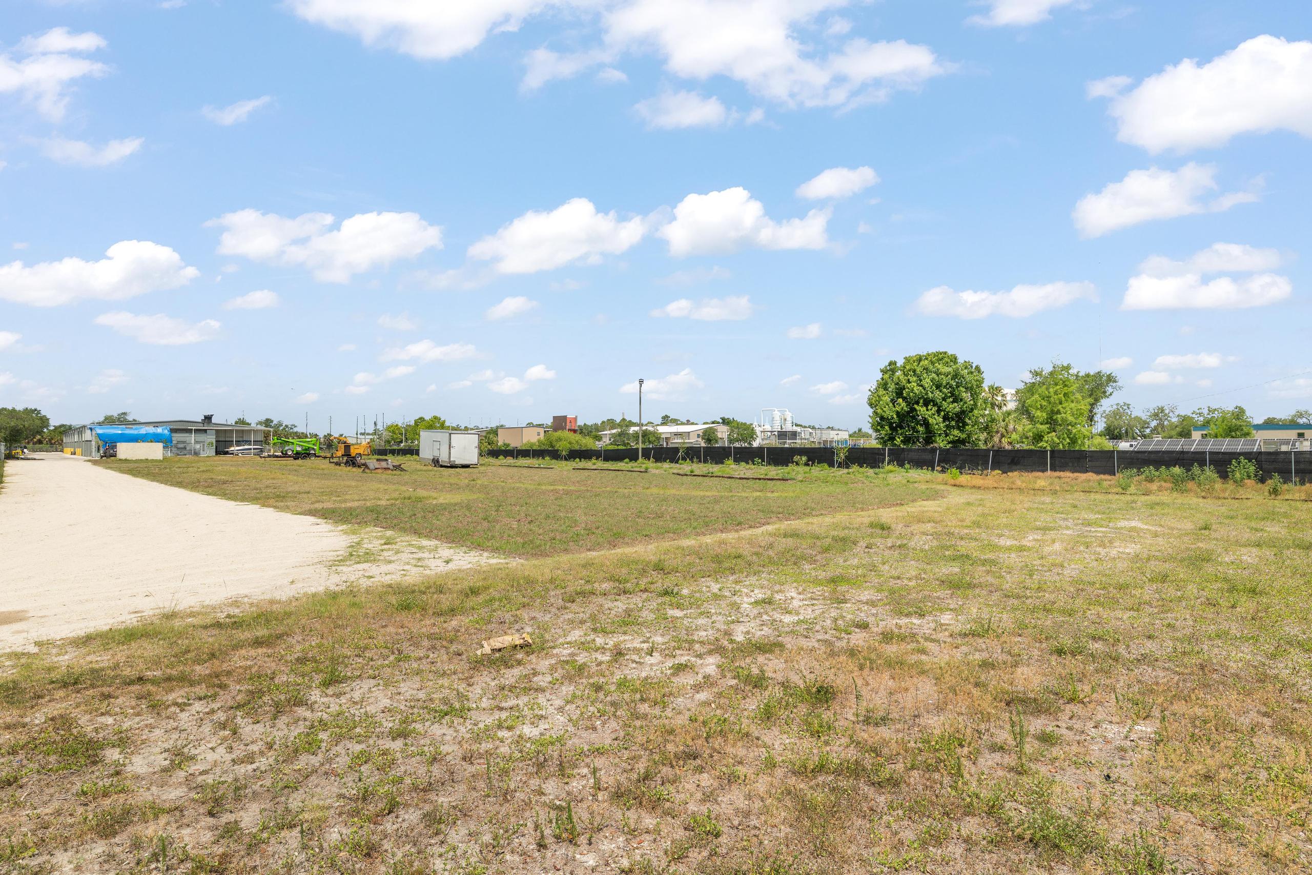 1400 L and R Industrial Boulevard, Tarpon Springs, FL 34689