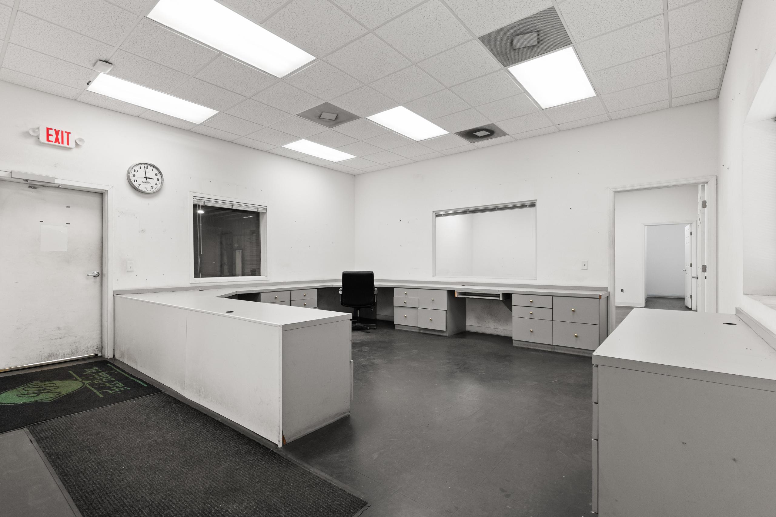 1400 L and R Industrial Boulevard, Tarpon Springs, FL 34689