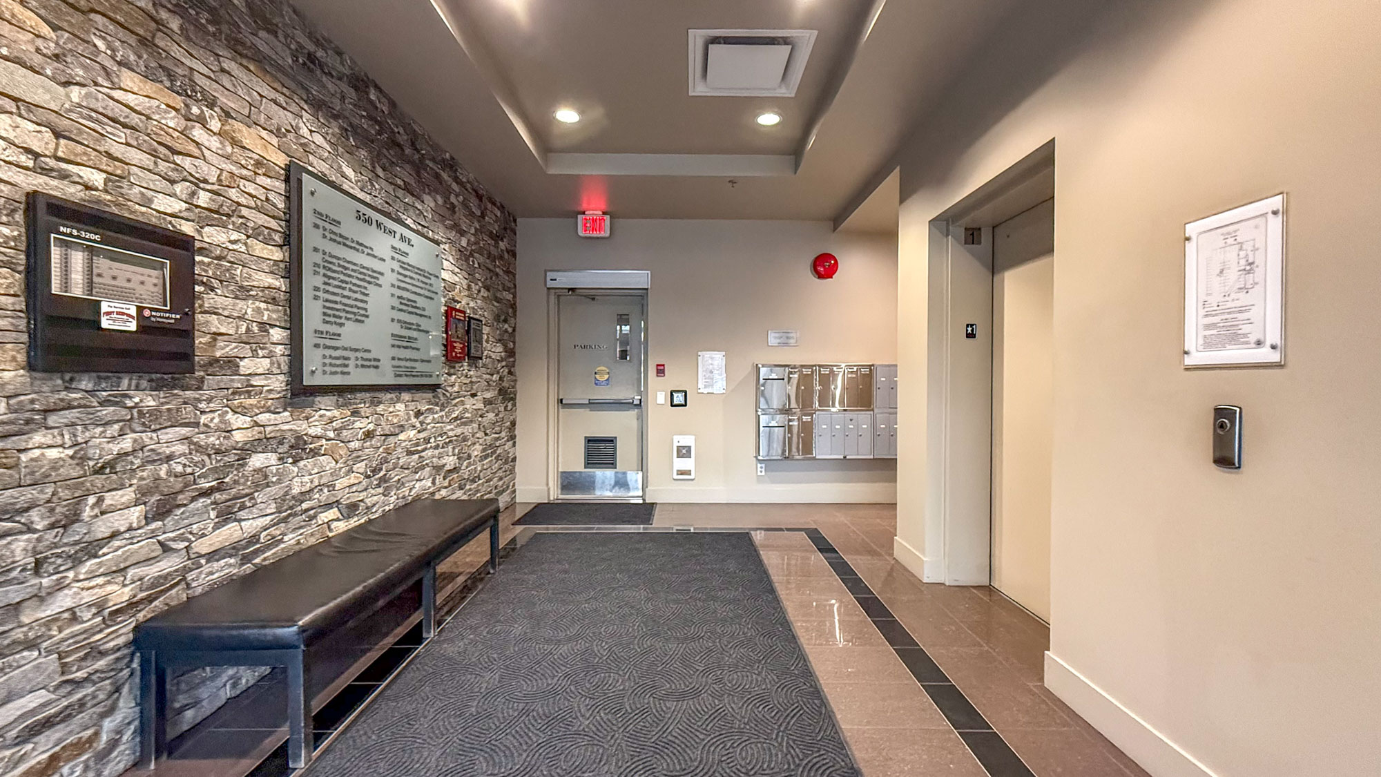 550 West Avenue, Kelowna, BC V1Y 4Z4, Canada