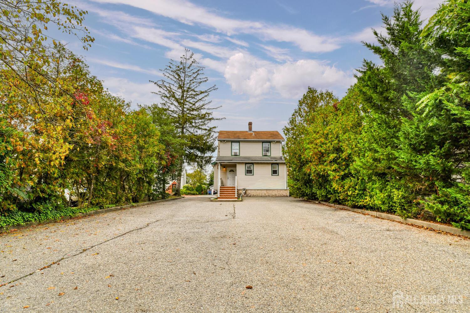 213 South Main Street, Milltown, NJ 08850