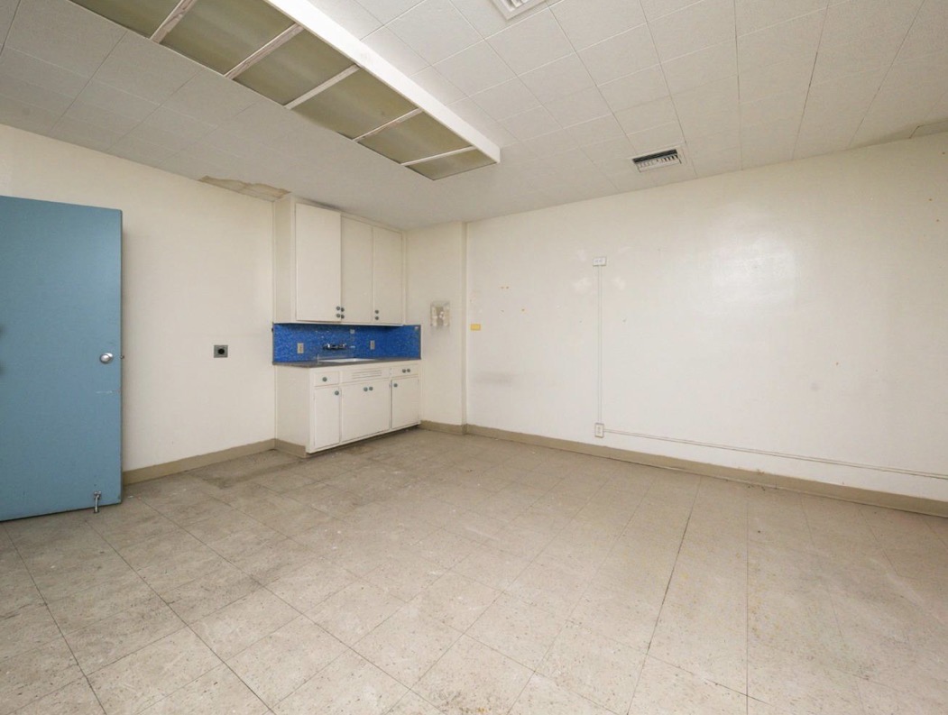 230 North California Street, Lodi, CA 95240