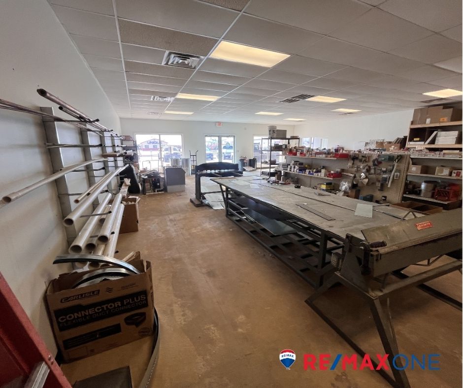 1107 East Fulton Street, Garden City, KS 67846