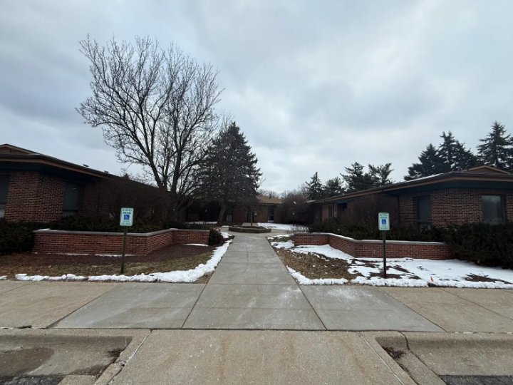 2145 University Park Drive, Okemos, MI 48864