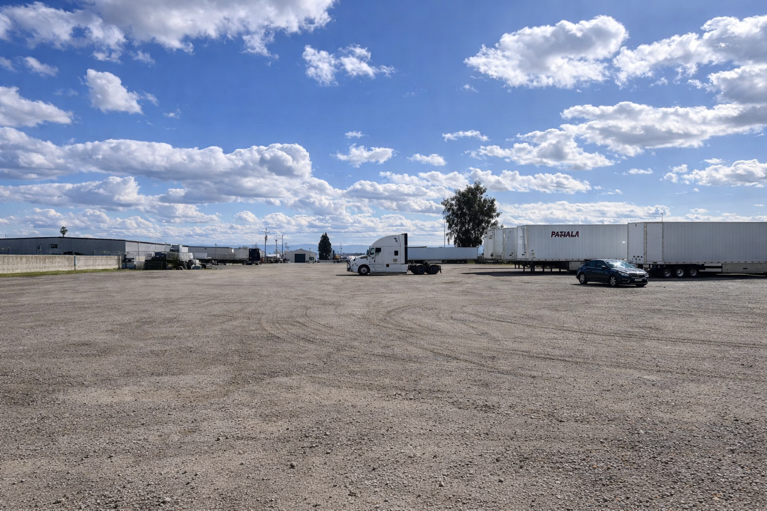 7700 Downing Avenue, Bakersfield, CA 93308