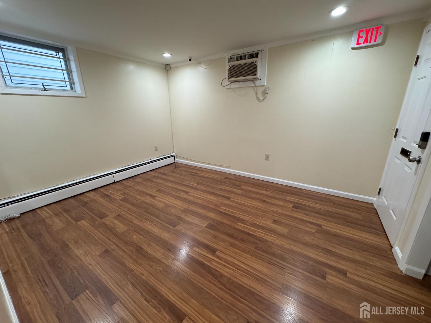 127 Livingston Avenue, New Brunswick, NJ 08901