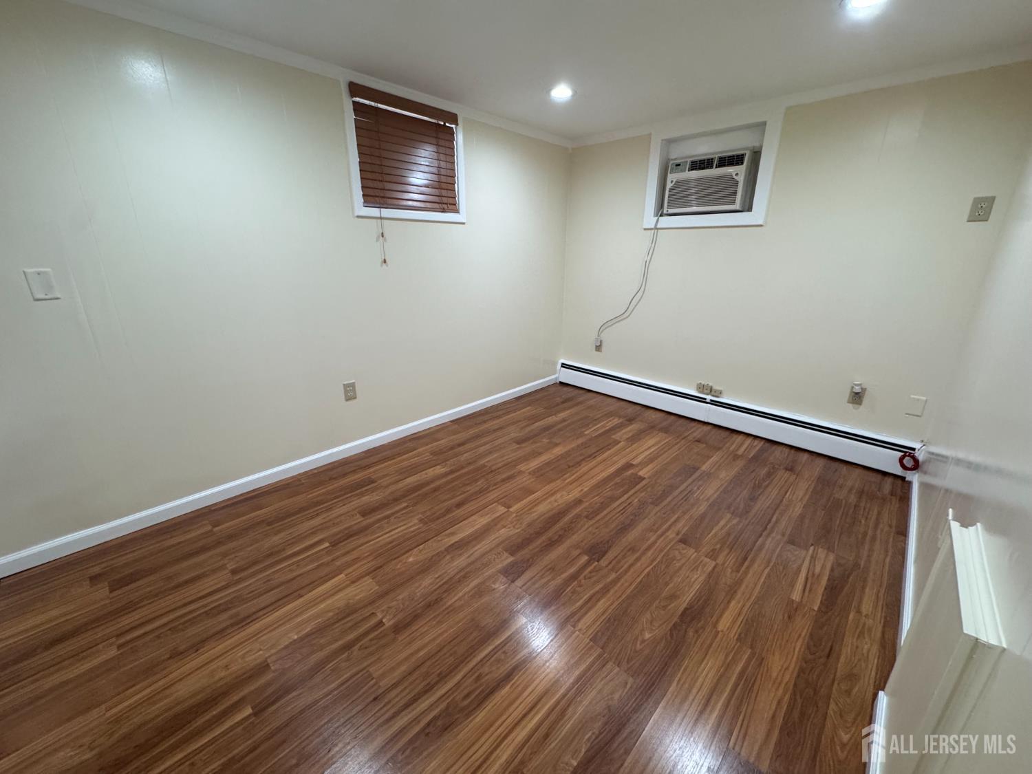 127 Livingston Avenue, New Brunswick, NJ 08901