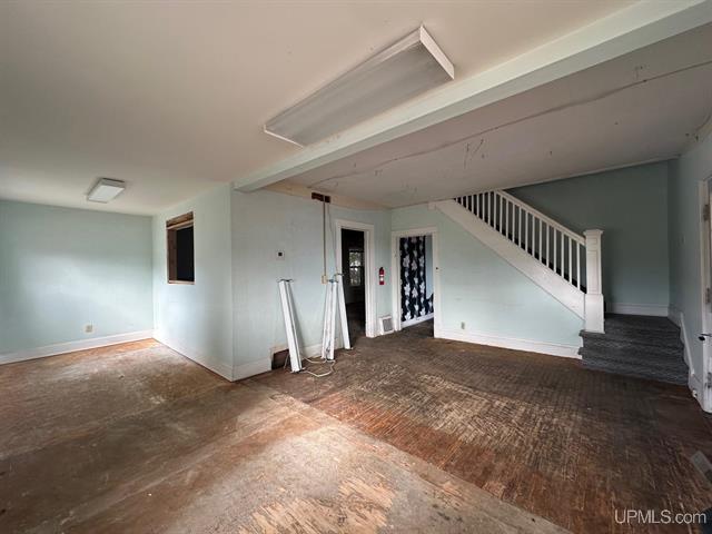 756 West Washington Street, Marquette, MI 49855