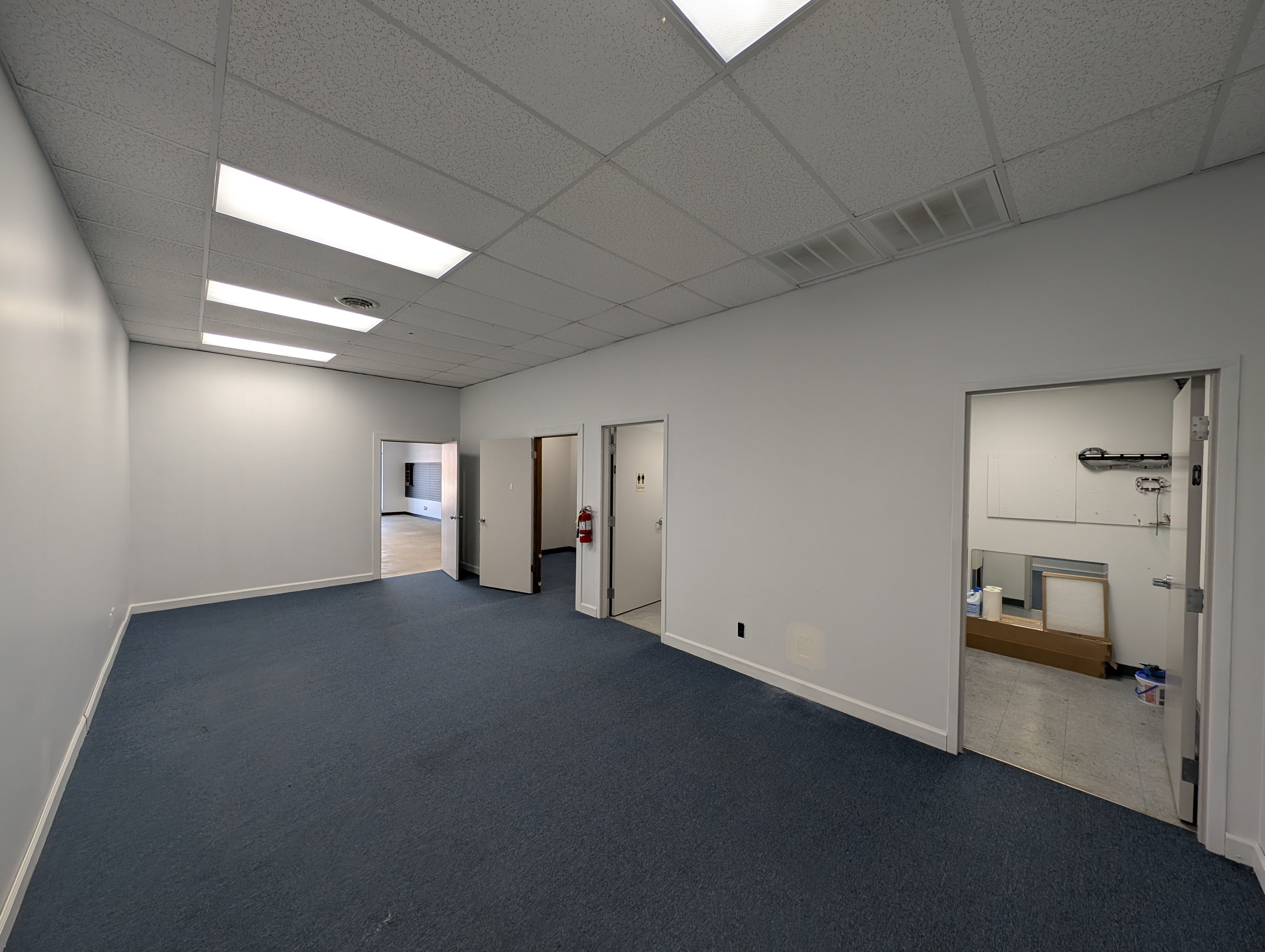 3514 West Willow Knolls Drive, Peoria, IL 61614