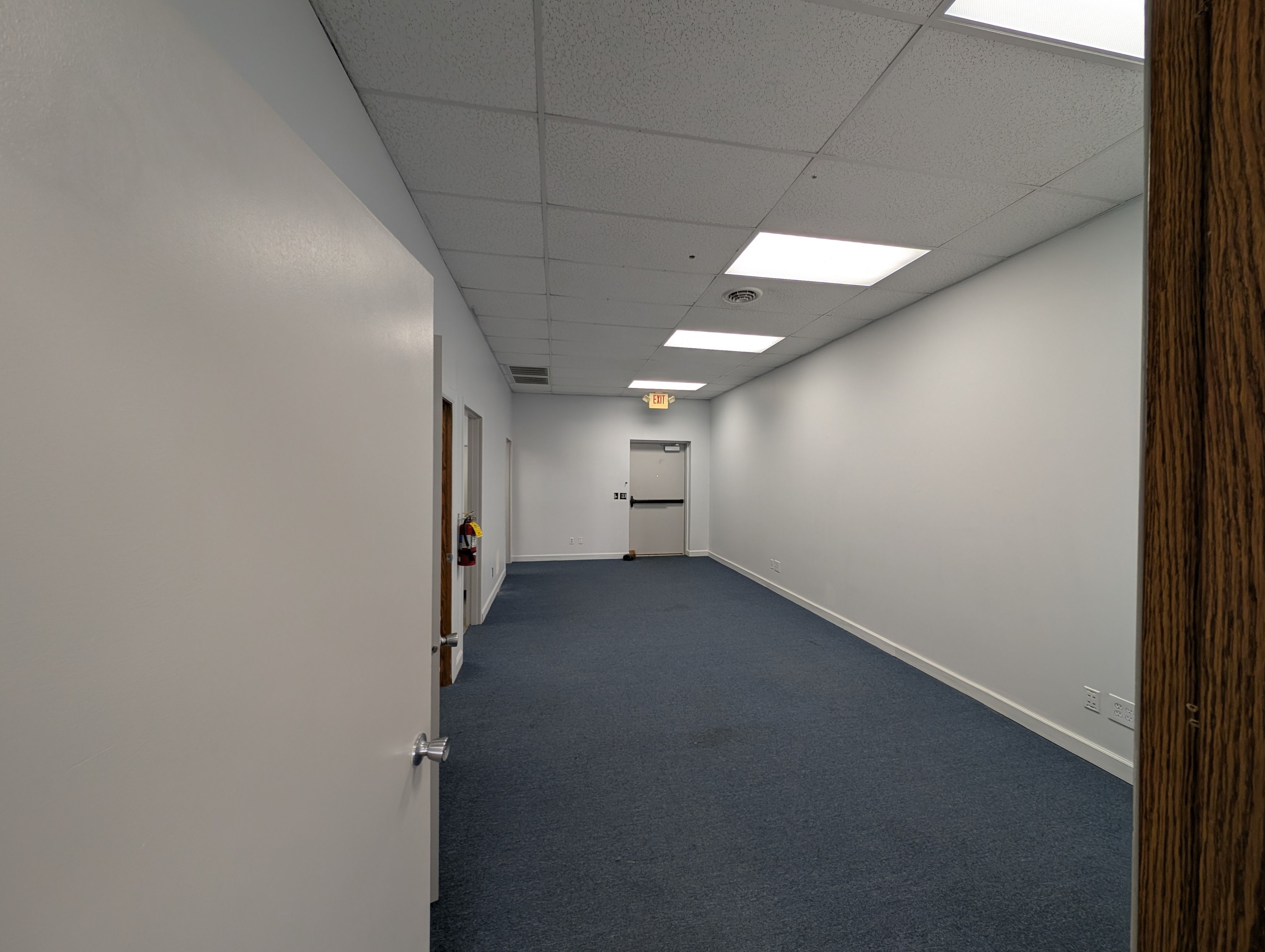 3514 West Willow Knolls Drive, Peoria, IL 61614