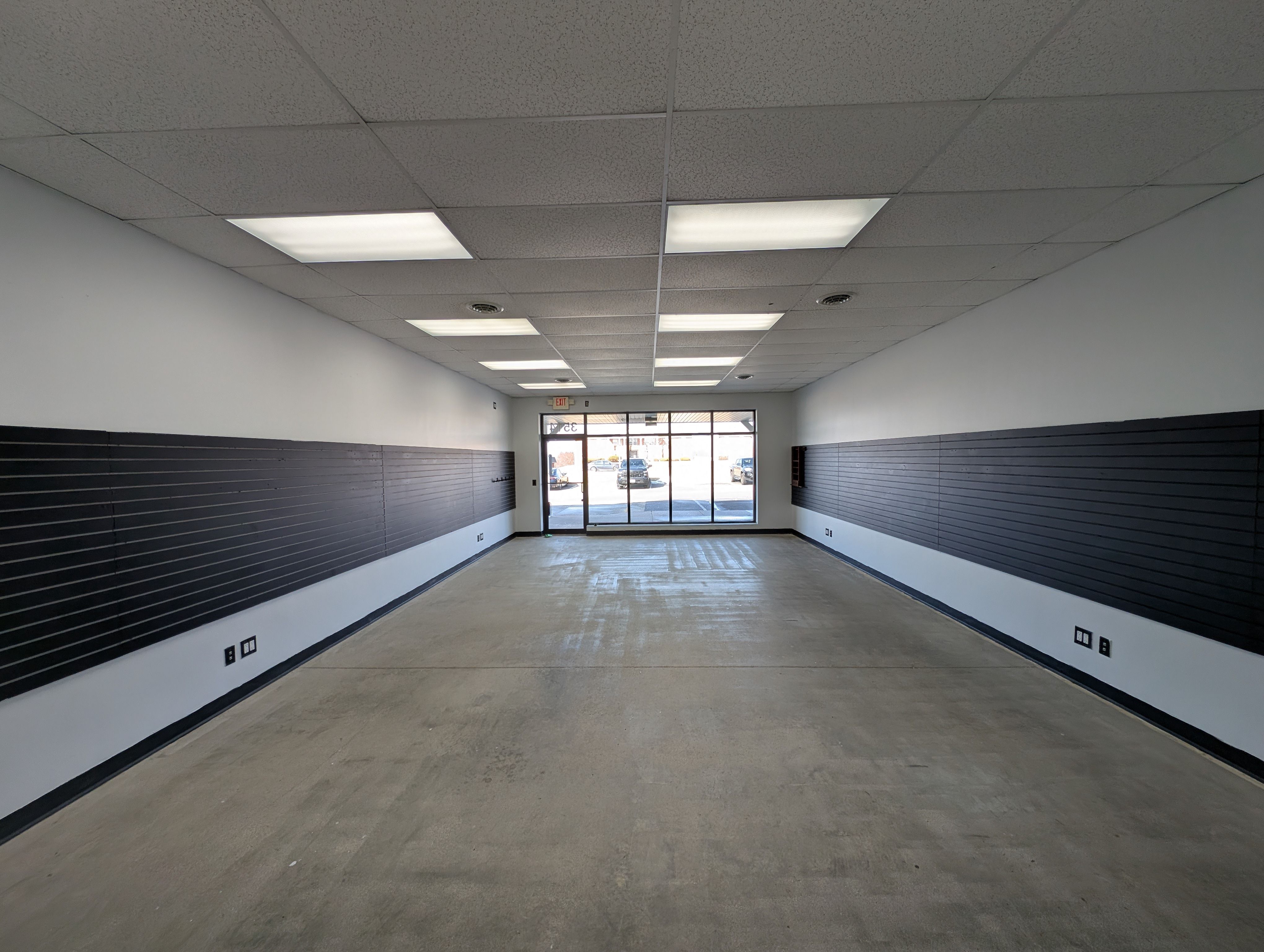 3514 West Willow Knolls Drive, Peoria, IL 61614