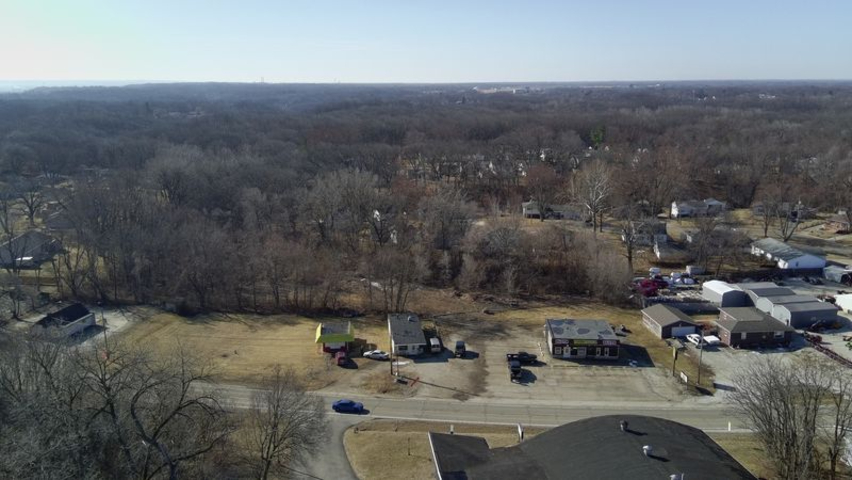 4802 West Farmington Road, Peoria, IL 61604