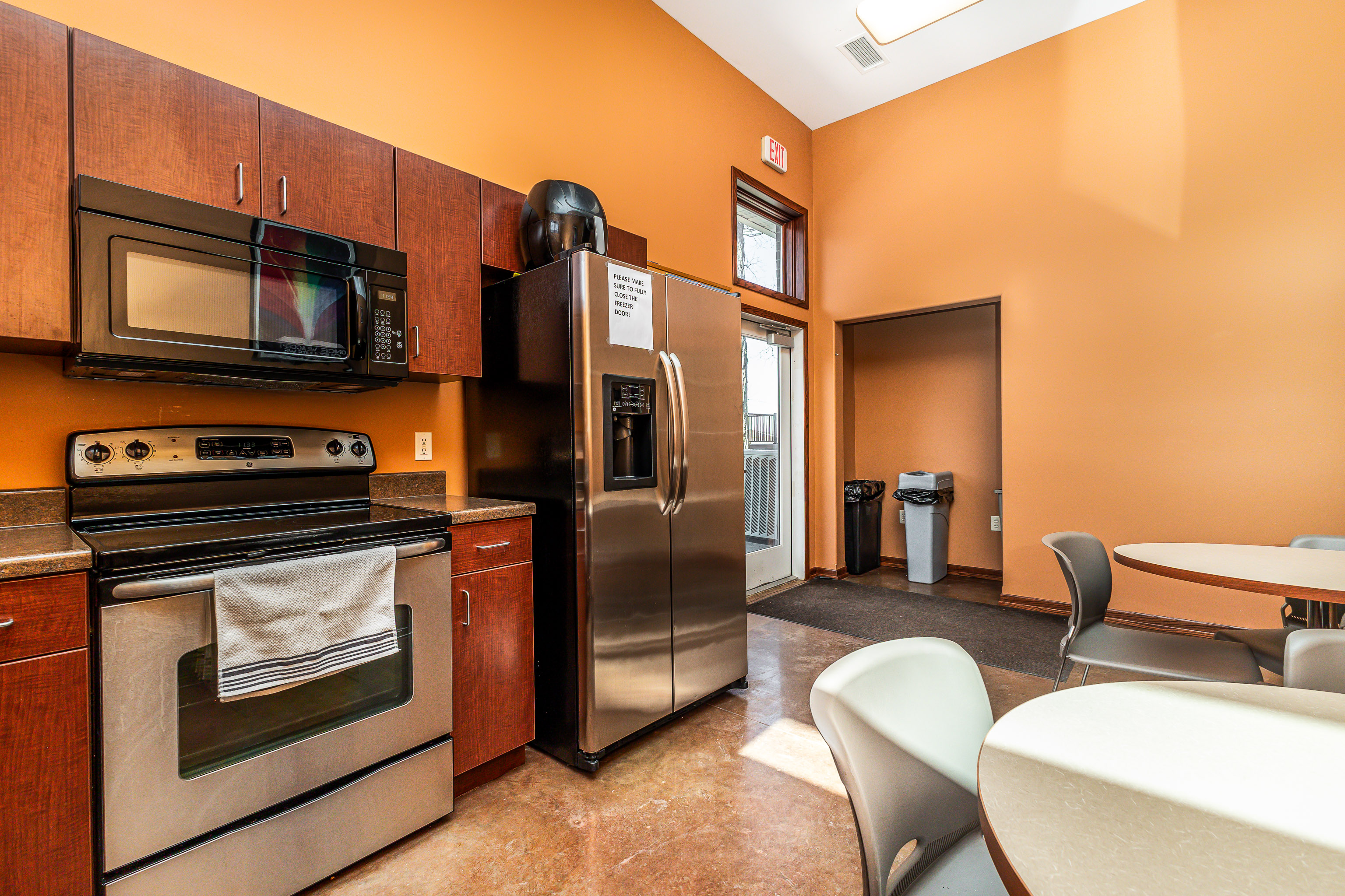 1055 University Avenue, Dubuque, IA 52001