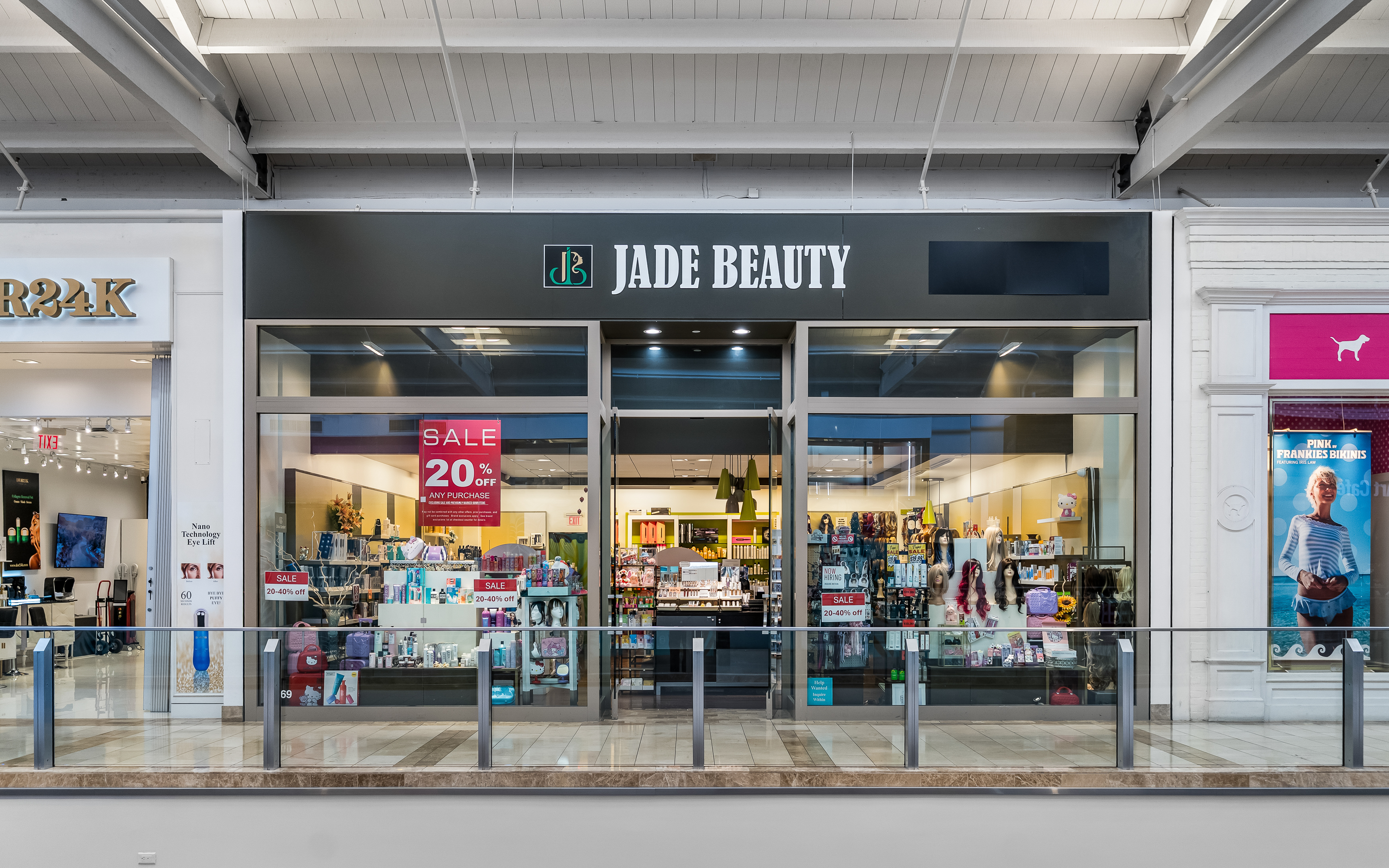 272 East Via Rancho Parkway, Escondido, CA 92025