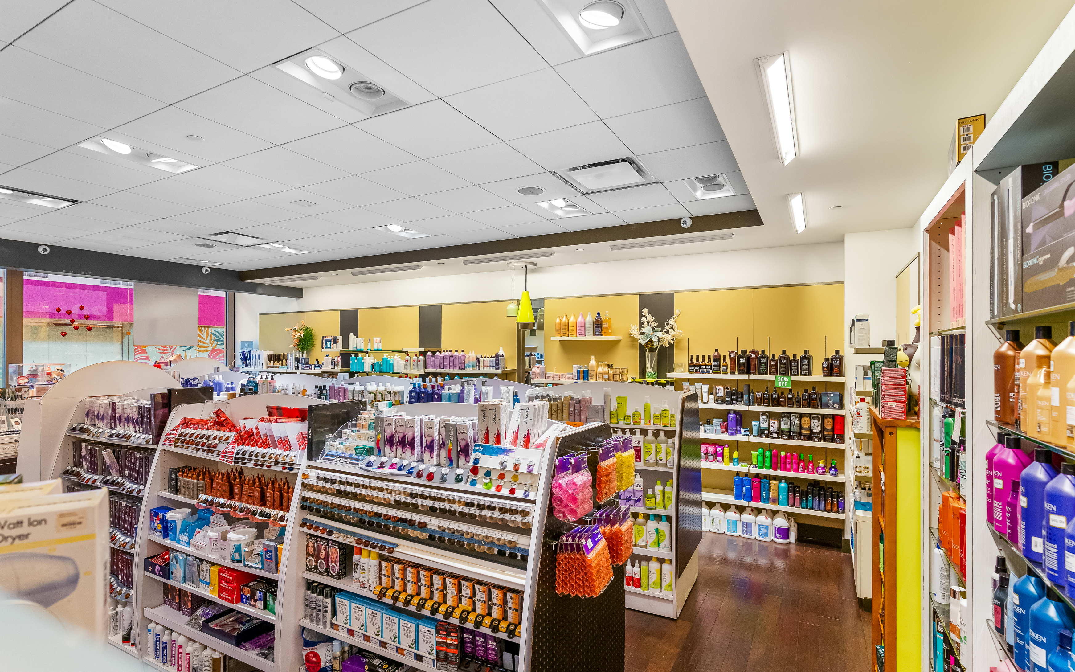 272 East Via Rancho Parkway, Escondido, CA 92025