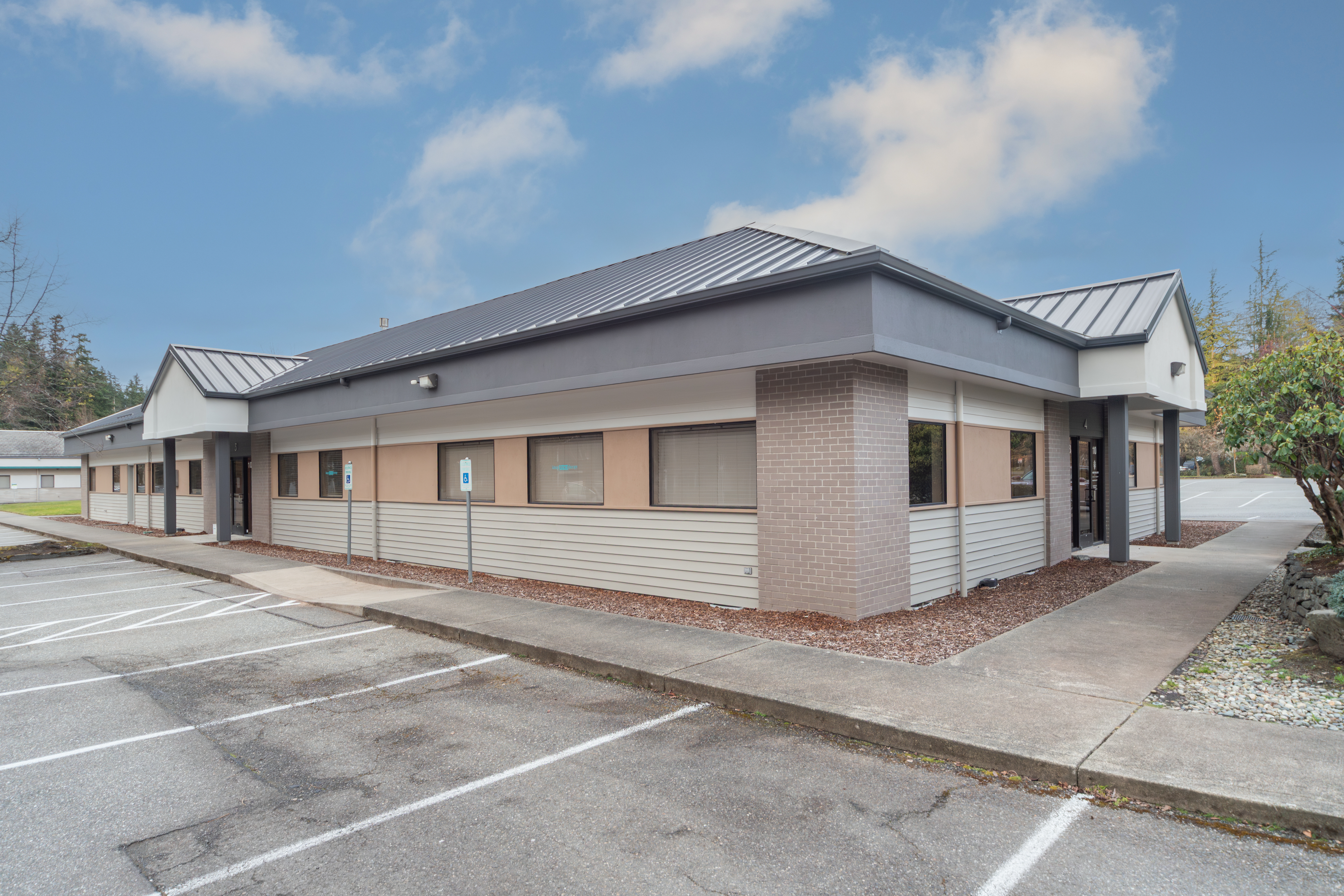 19319 7th Avenue Northeast, Poulsbo, WA 98370