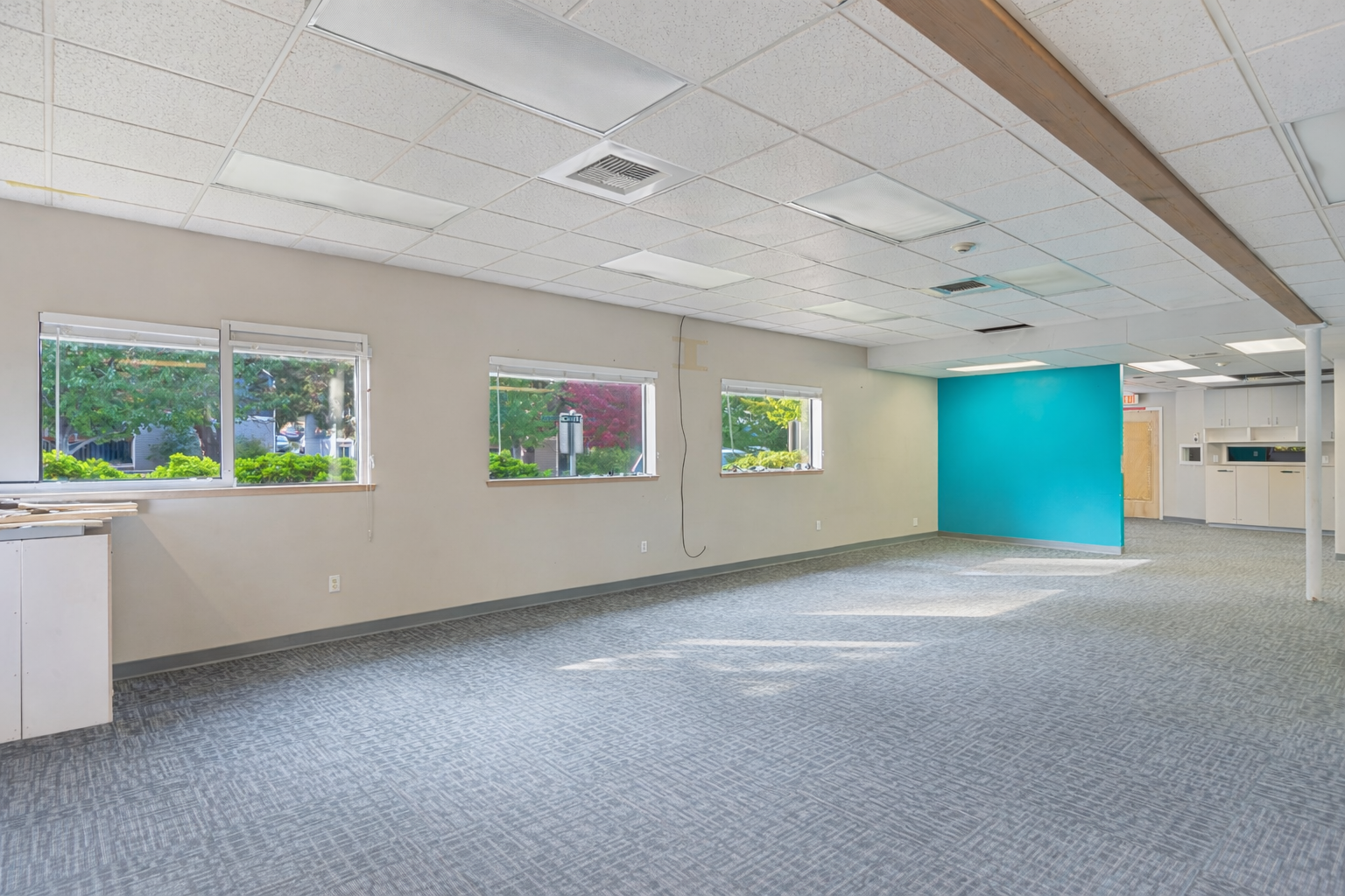 19319 7th Avenue Northeast, Poulsbo, WA 98370