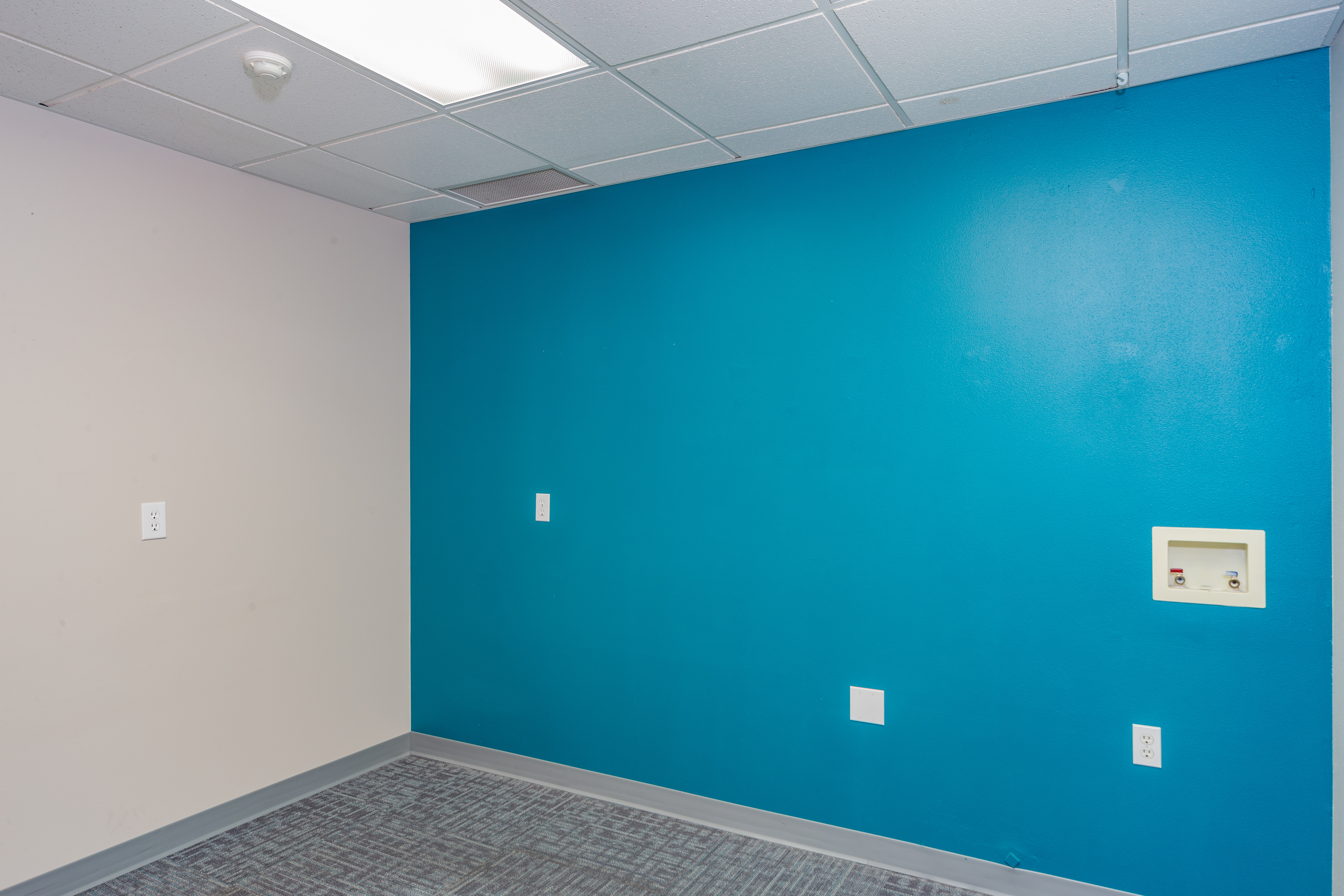 19319 7th Avenue Northeast, Poulsbo, WA 98370