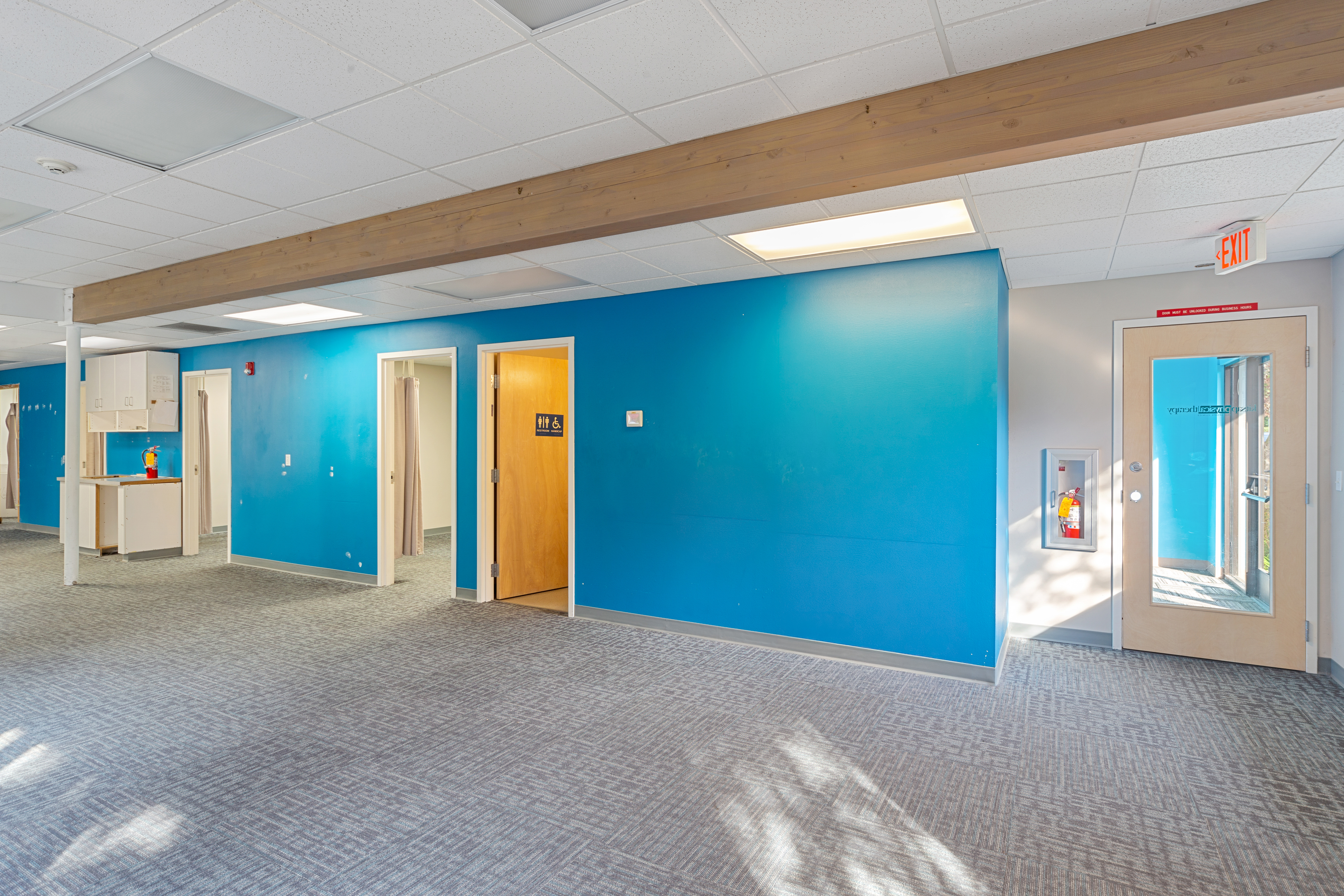 19319 7th Avenue Northeast, Poulsbo, WA 98370