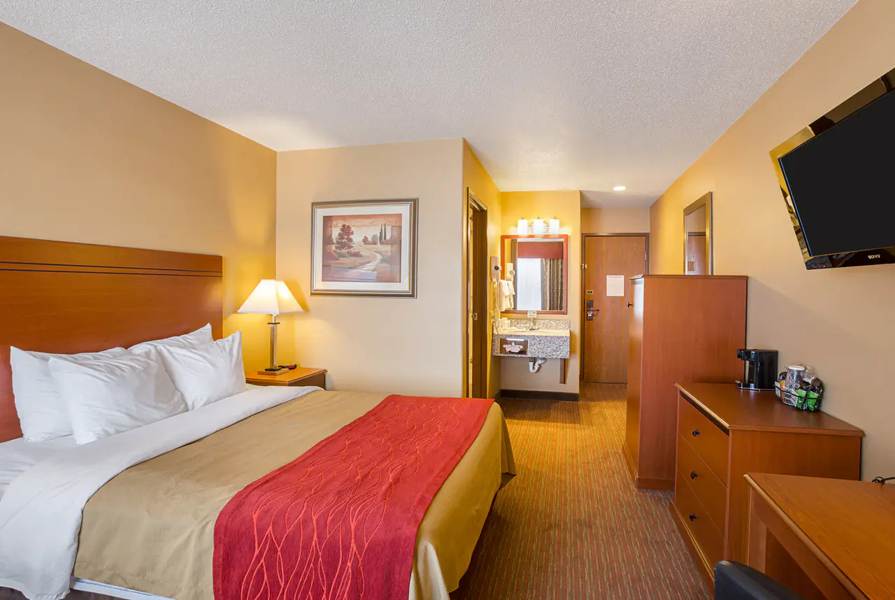 3815 South Lincoln Avenue, York, NE 68467