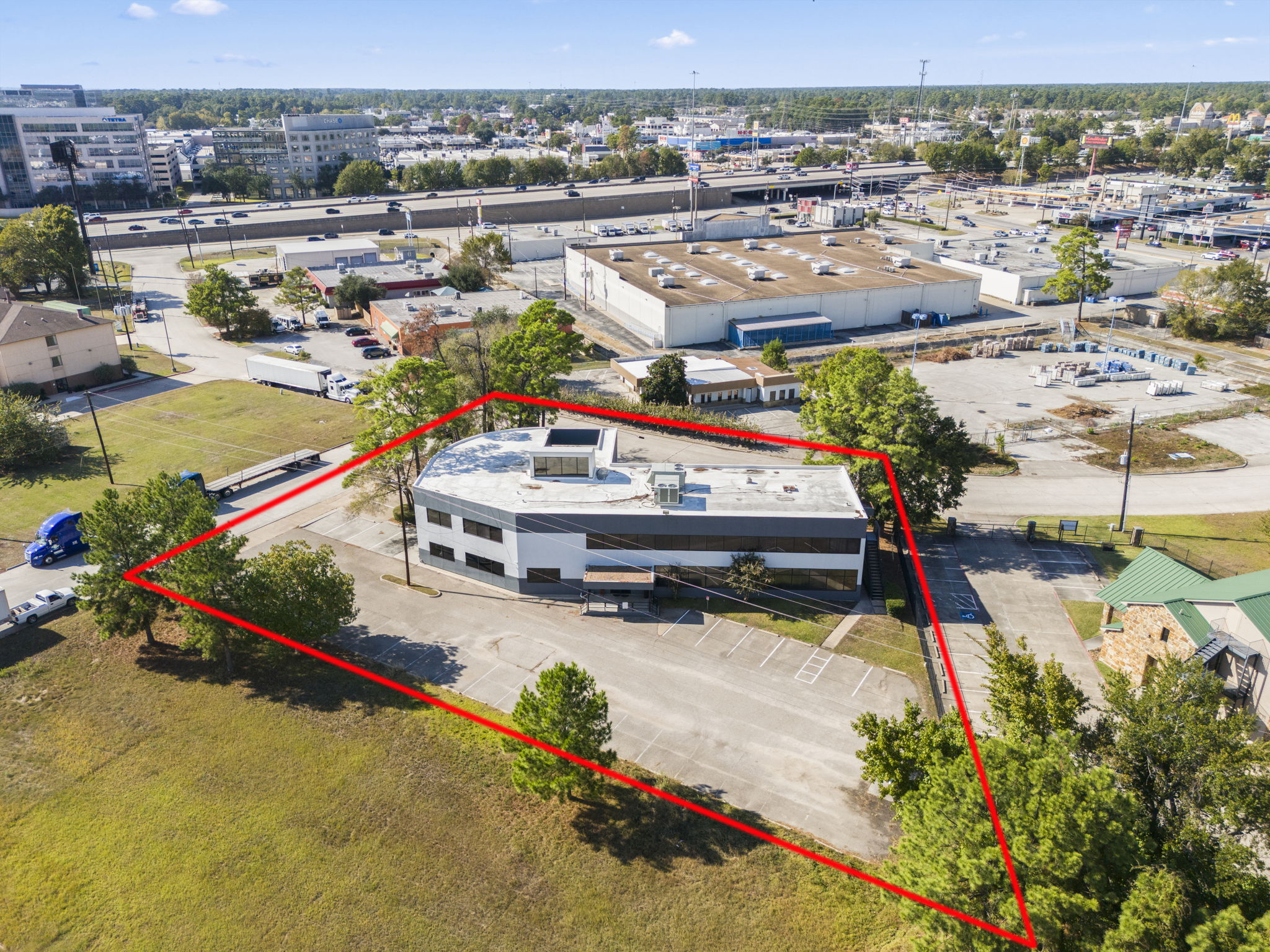 25010 Oakhurst Drive, Spring, TX 77386