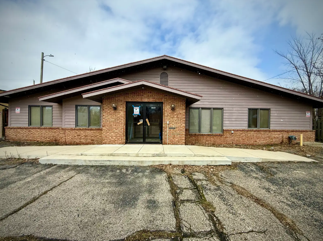 810 West Saginaw Street, Lansing, MI 48915