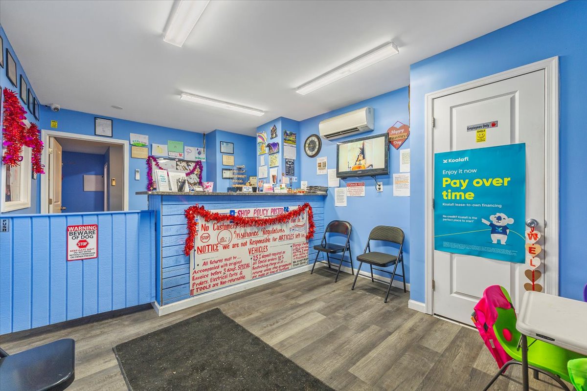 2200 West Lafayette Avenue, Baltimore, MD 21216