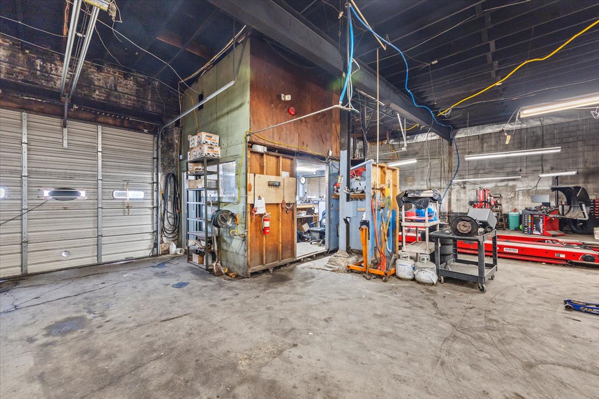 2200 West Lafayette Avenue, Baltimore, MD 21216