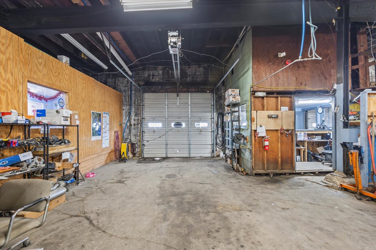 2200 West Lafayette Avenue, Baltimore, MD 21216