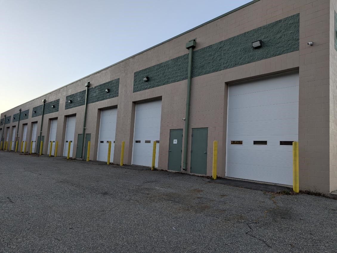 87 Centre of New England Boulevard, Coventry, RI 02816