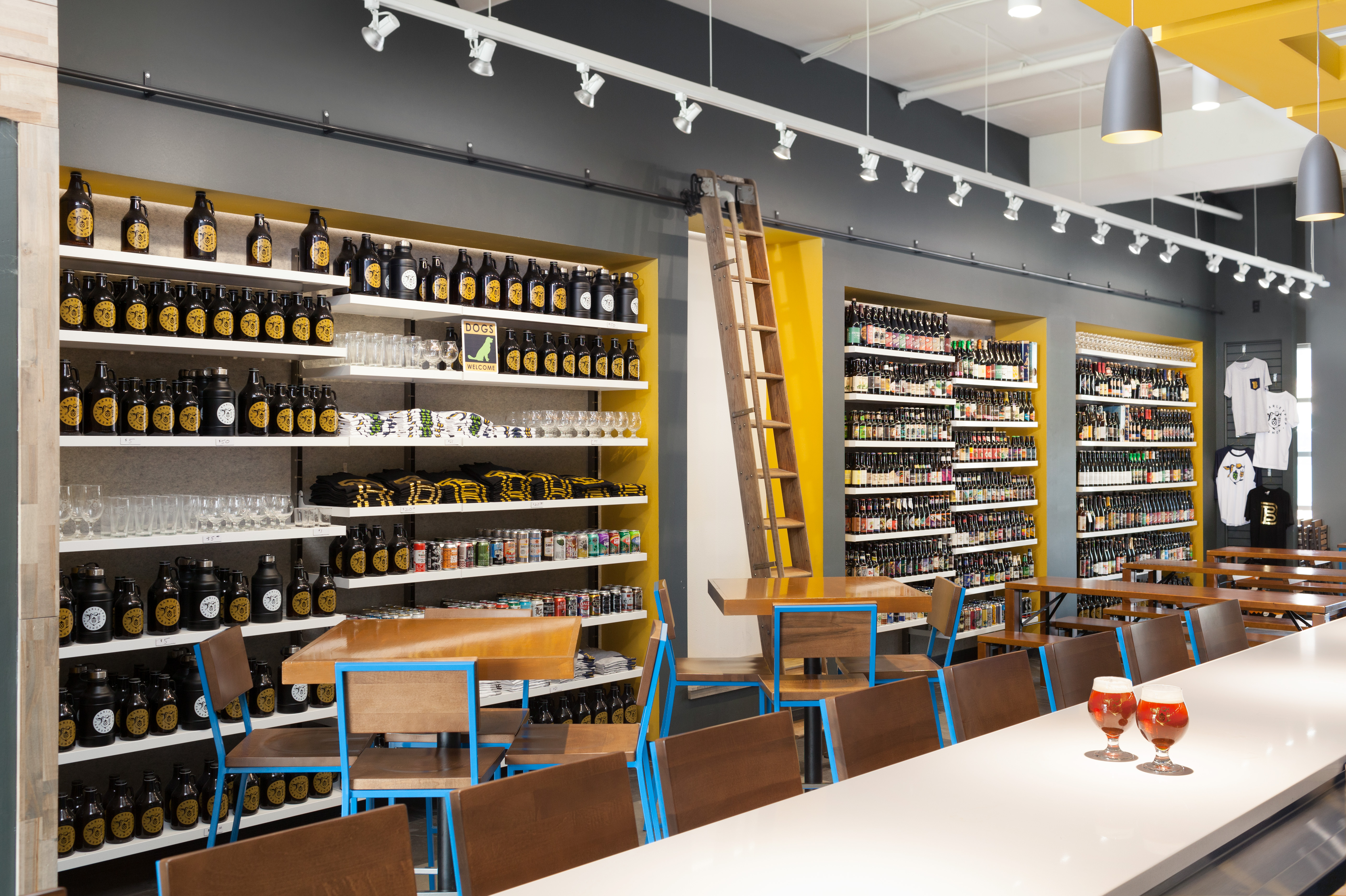 2045 Atwood Avenue, Madison, WI 53704