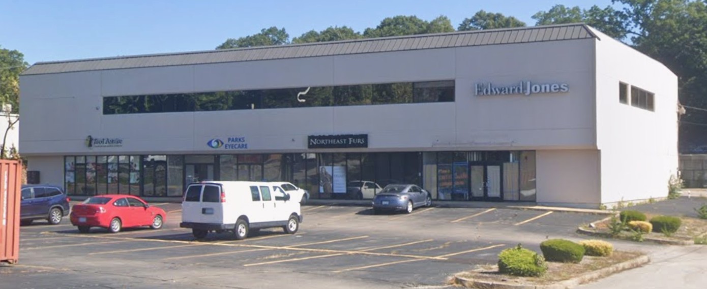 120 Lambert Lind Highway, Warwick, RI 02886