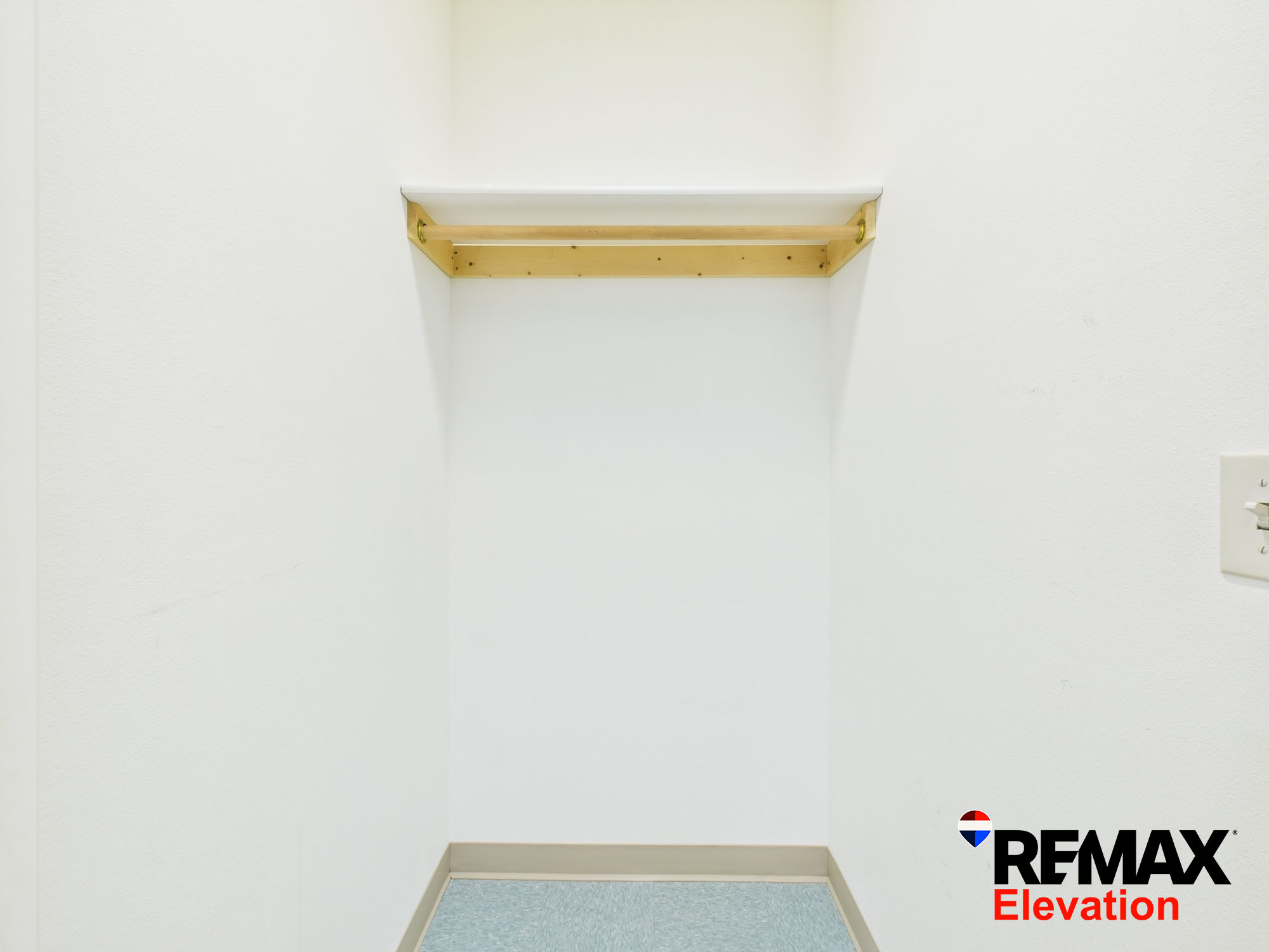 156n 6th Street, Basin, WY 82410