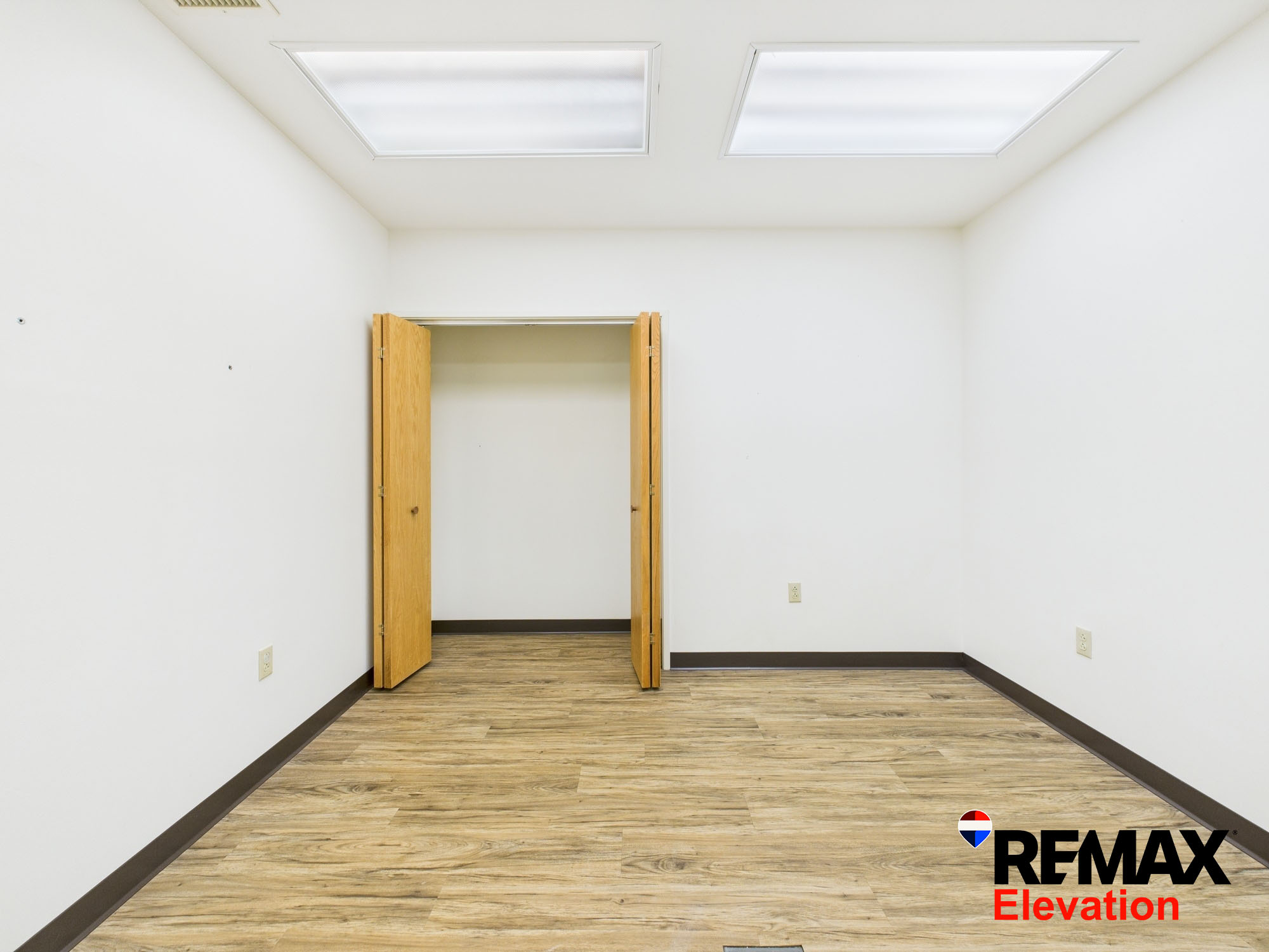 156n 6th Street, Basin, WY 82410