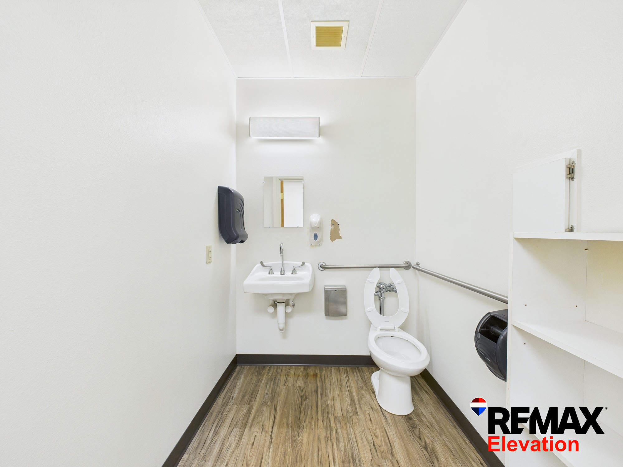 156n 6th Street, Basin, WY 82410