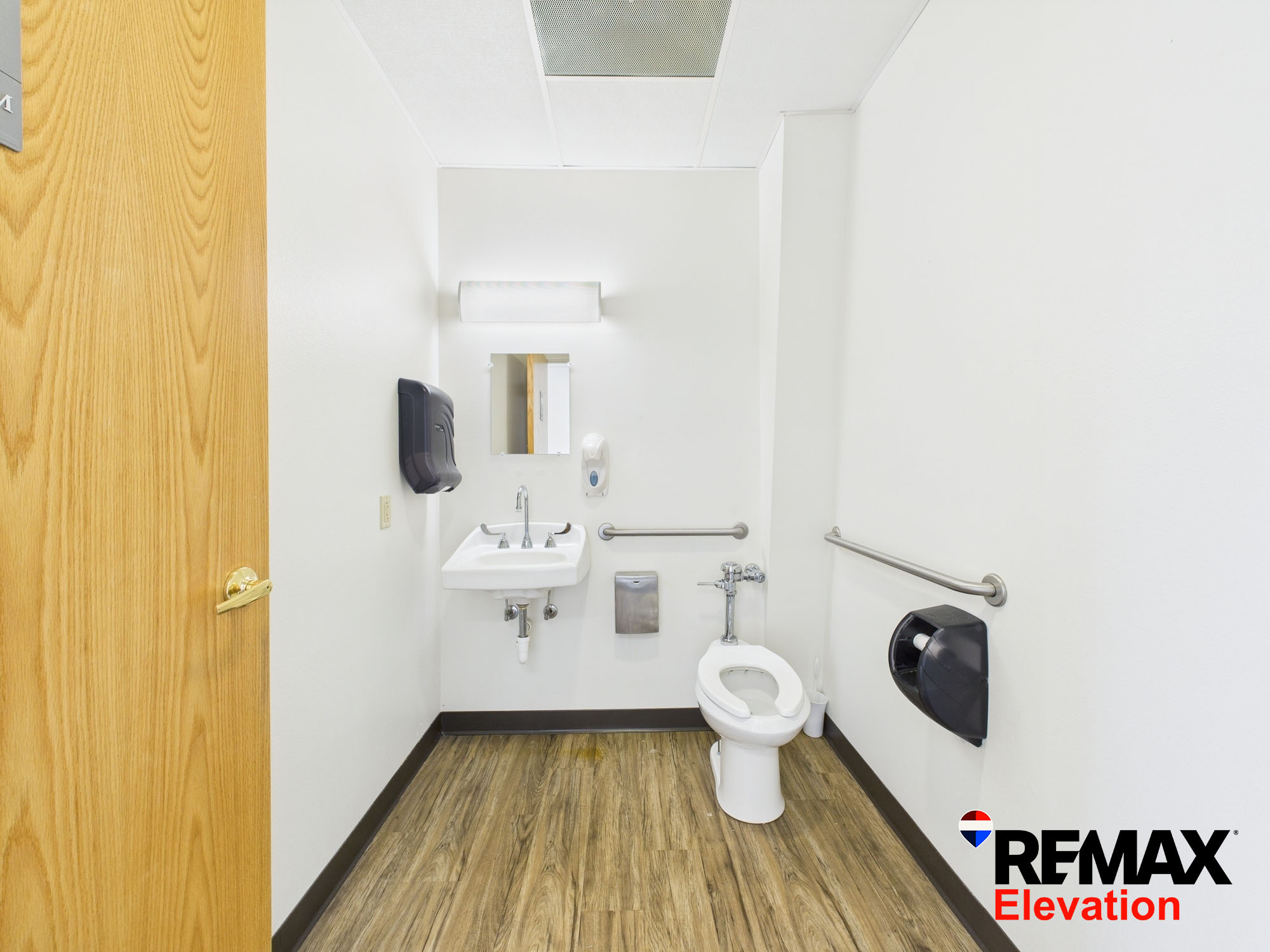 156n 6th Street, Basin, WY 82410