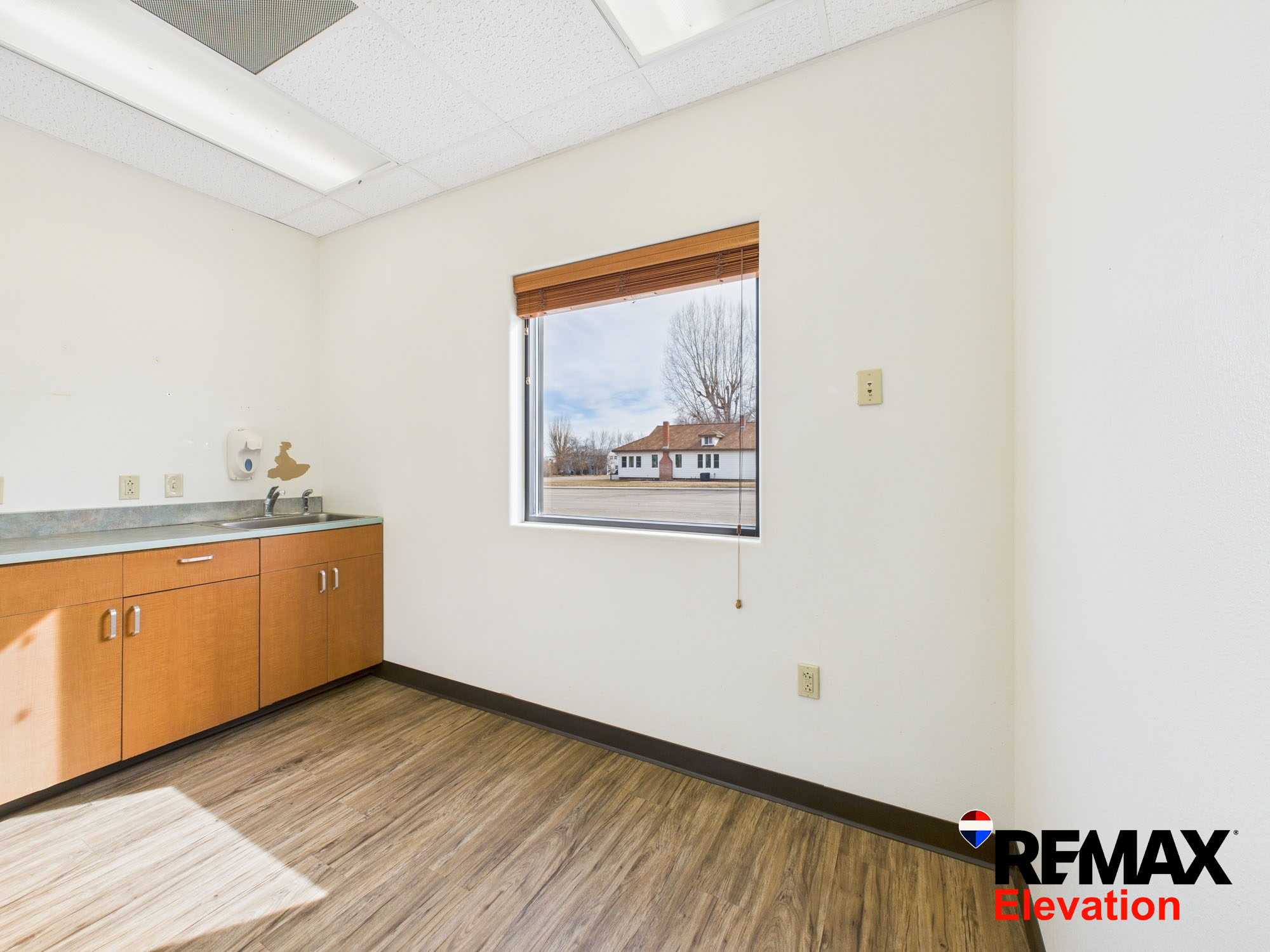 156n 6th Street, Basin, WY 82410