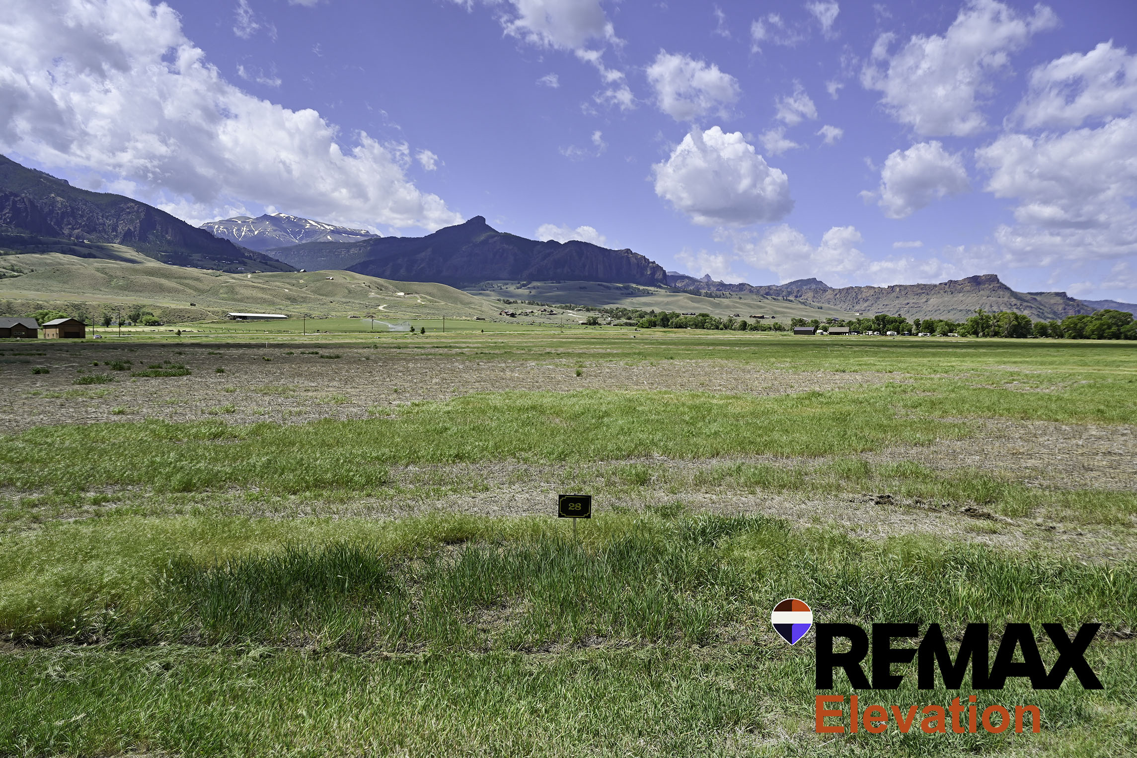 12 Big Creek Drive, Cody, WY 82414