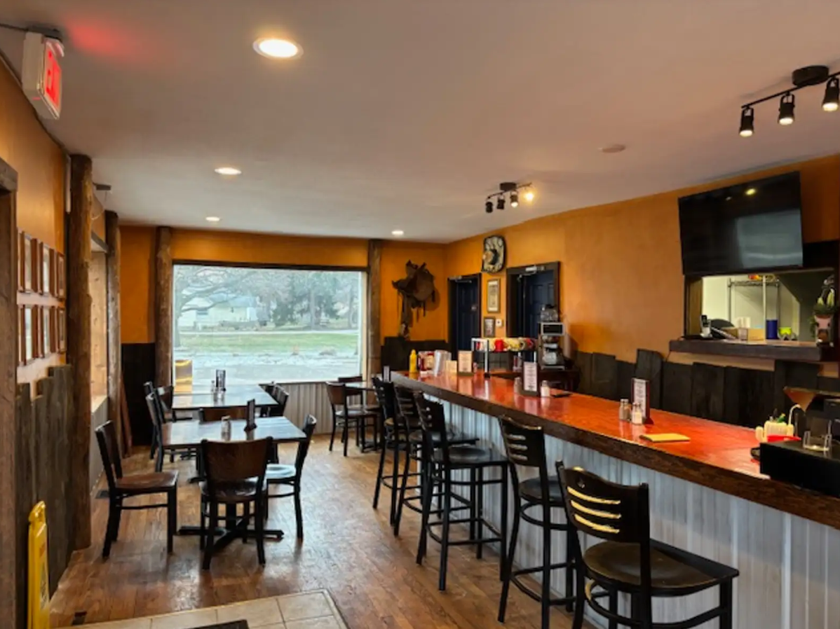 345 Grand River Avenue, Webberville, MI 48892