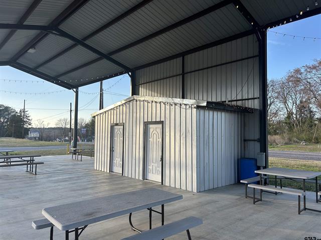 200 Clark Street, Quitman, TX 75783