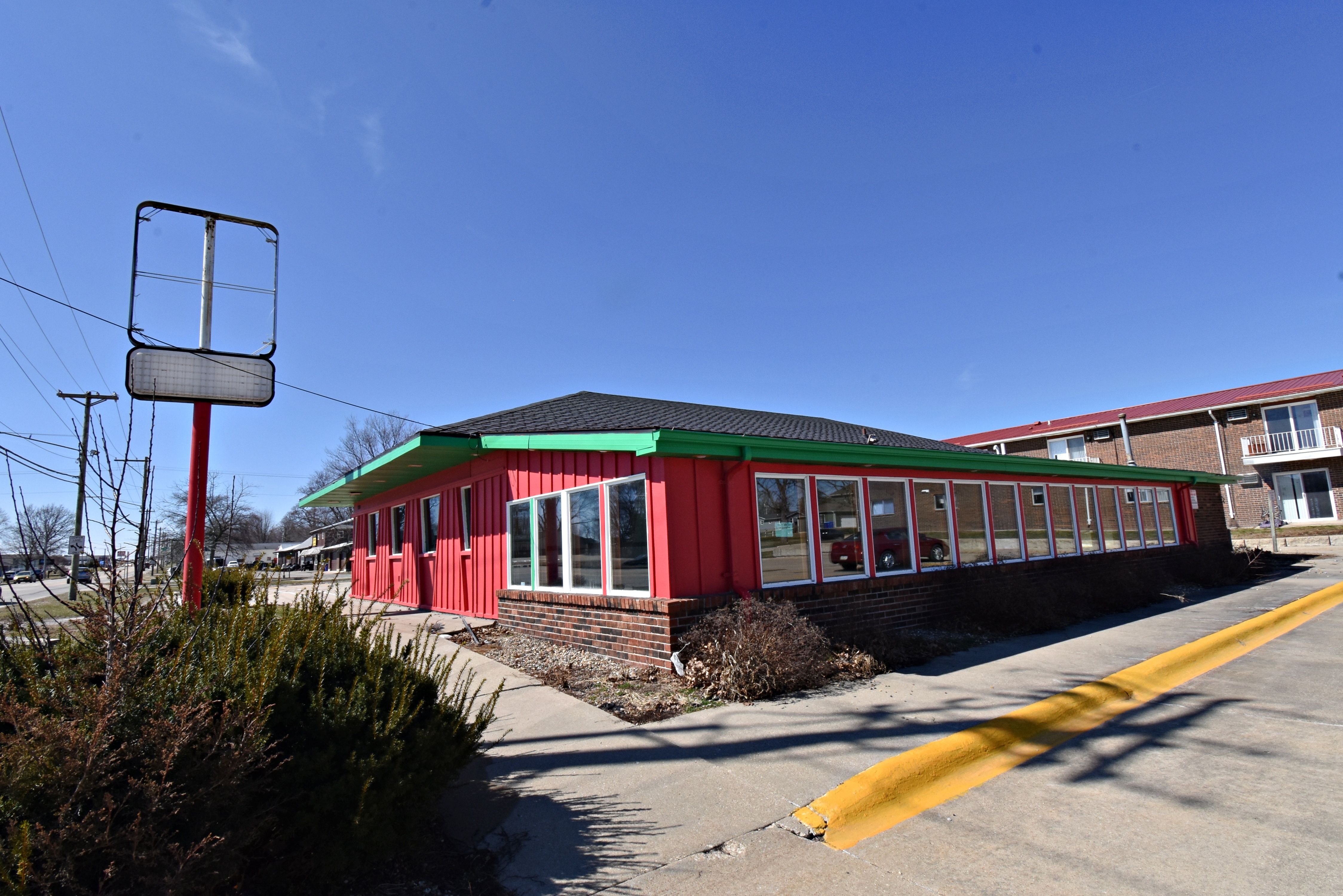 1640 1st Street West, Independence, IA 50644