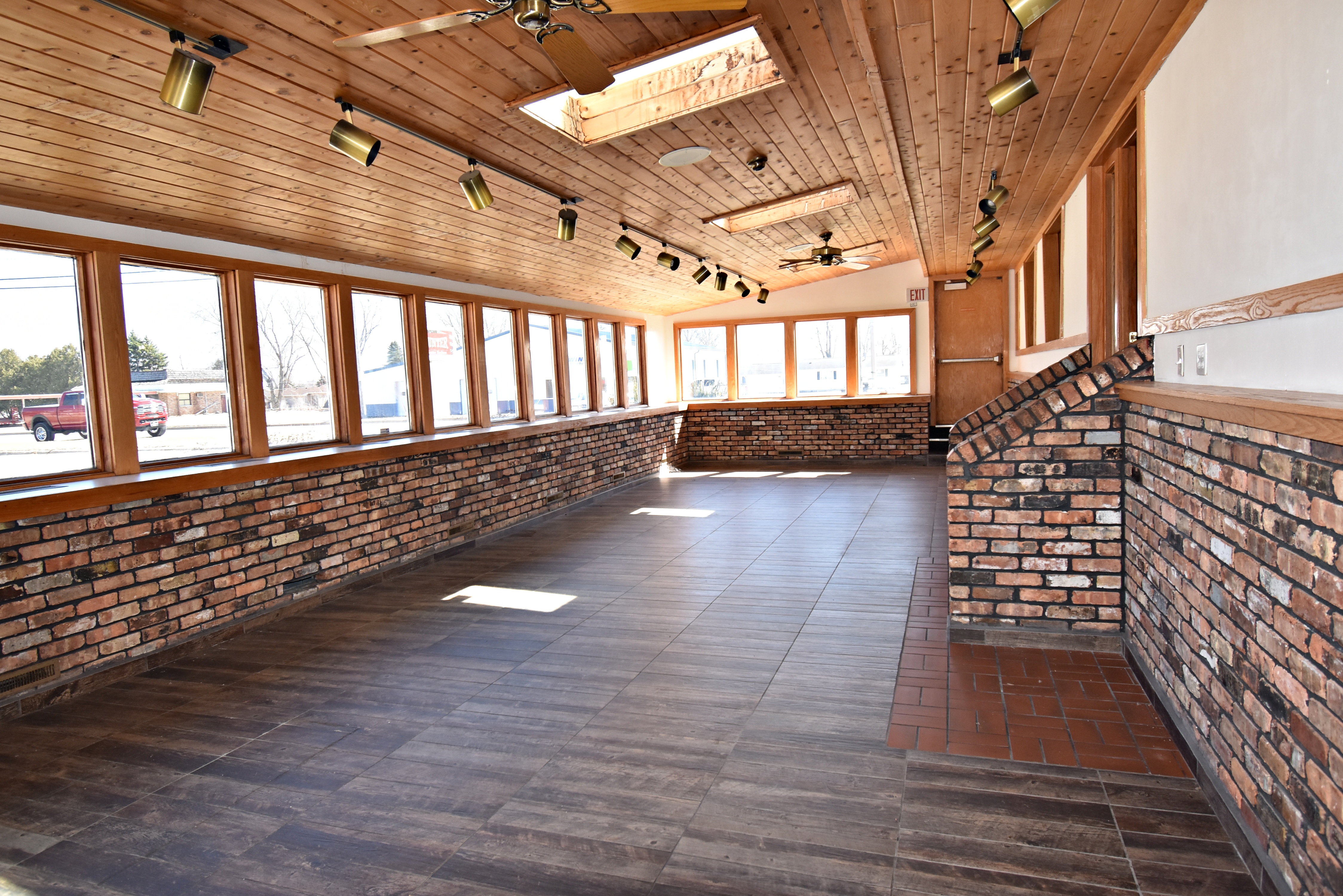 1640 1st Street West, Independence, IA 50644