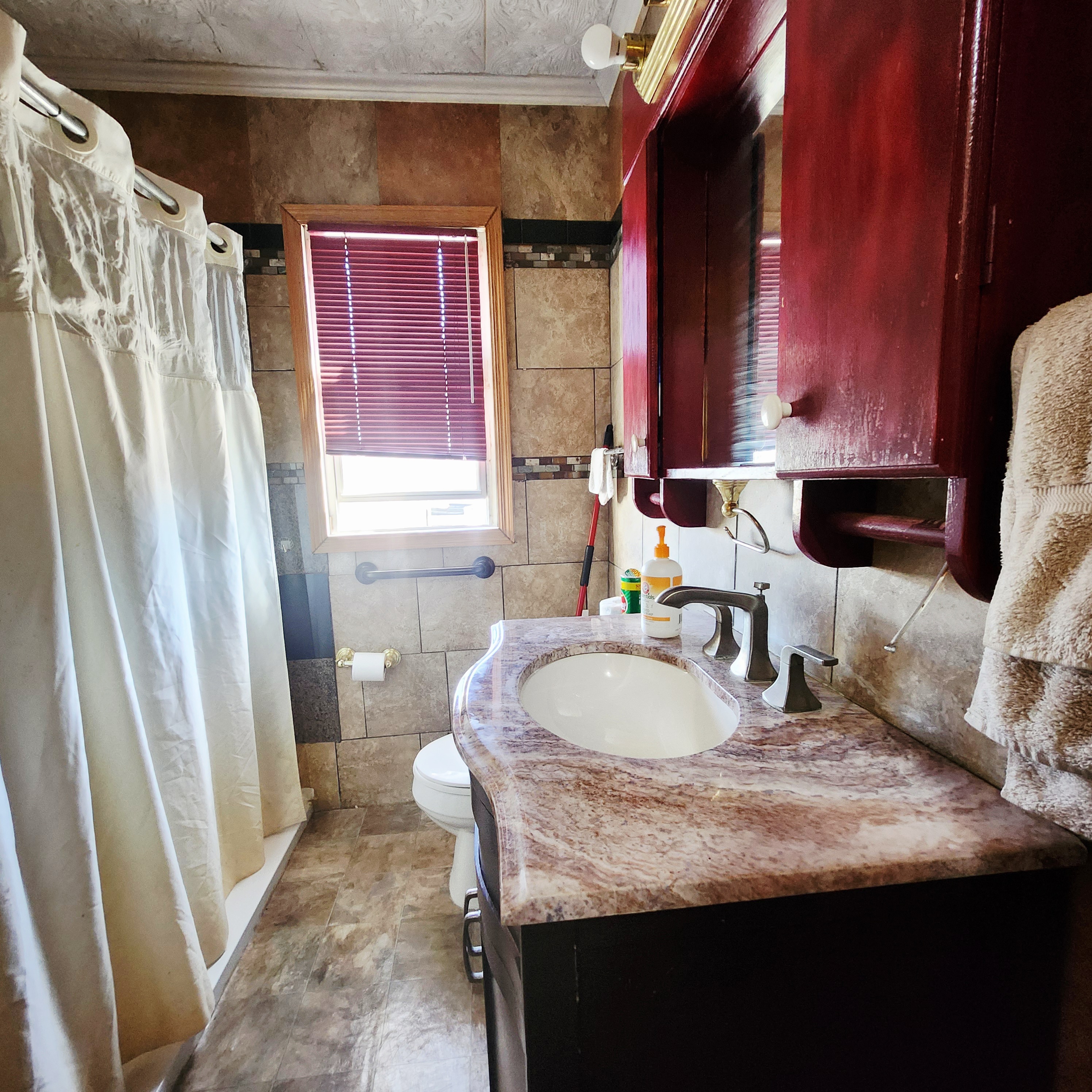 1507 West Oakland Avenue, Austin, MN 55912