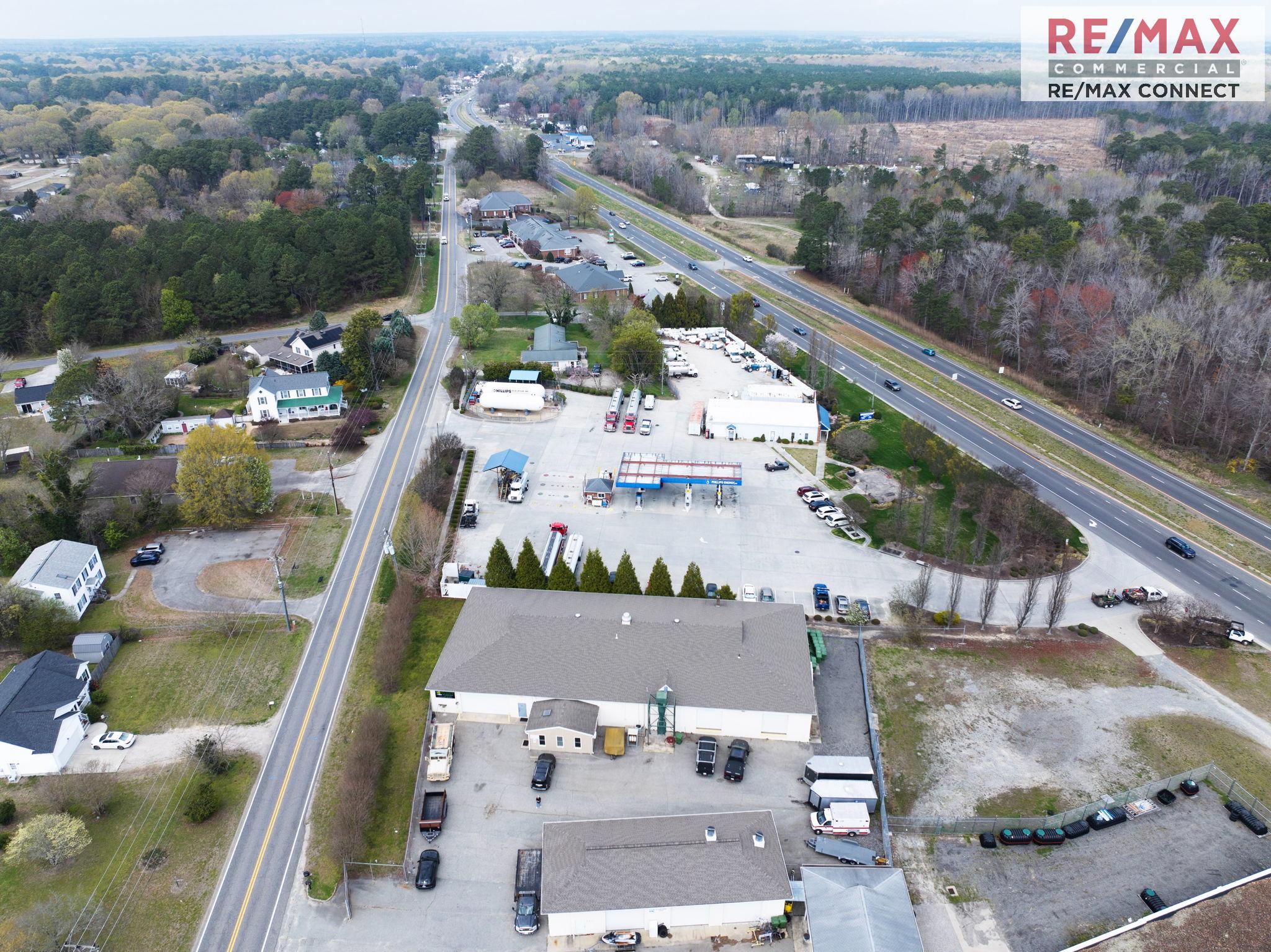 2521 Hayes Road, Gloucester Point, VA 23072