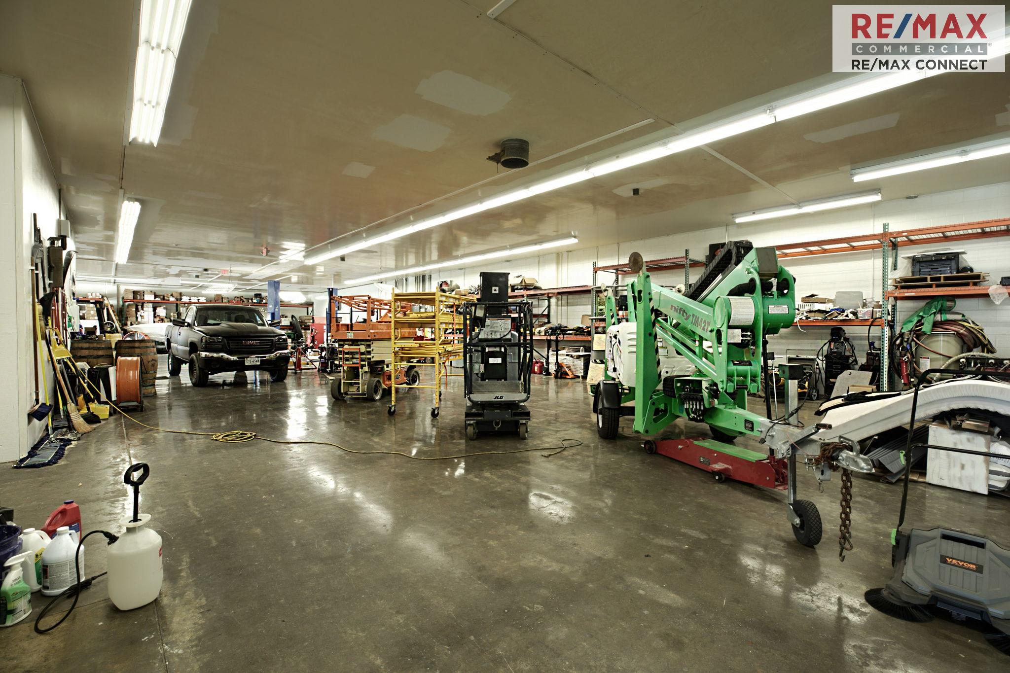 2521 Hayes Road, Gloucester Point, VA 23072