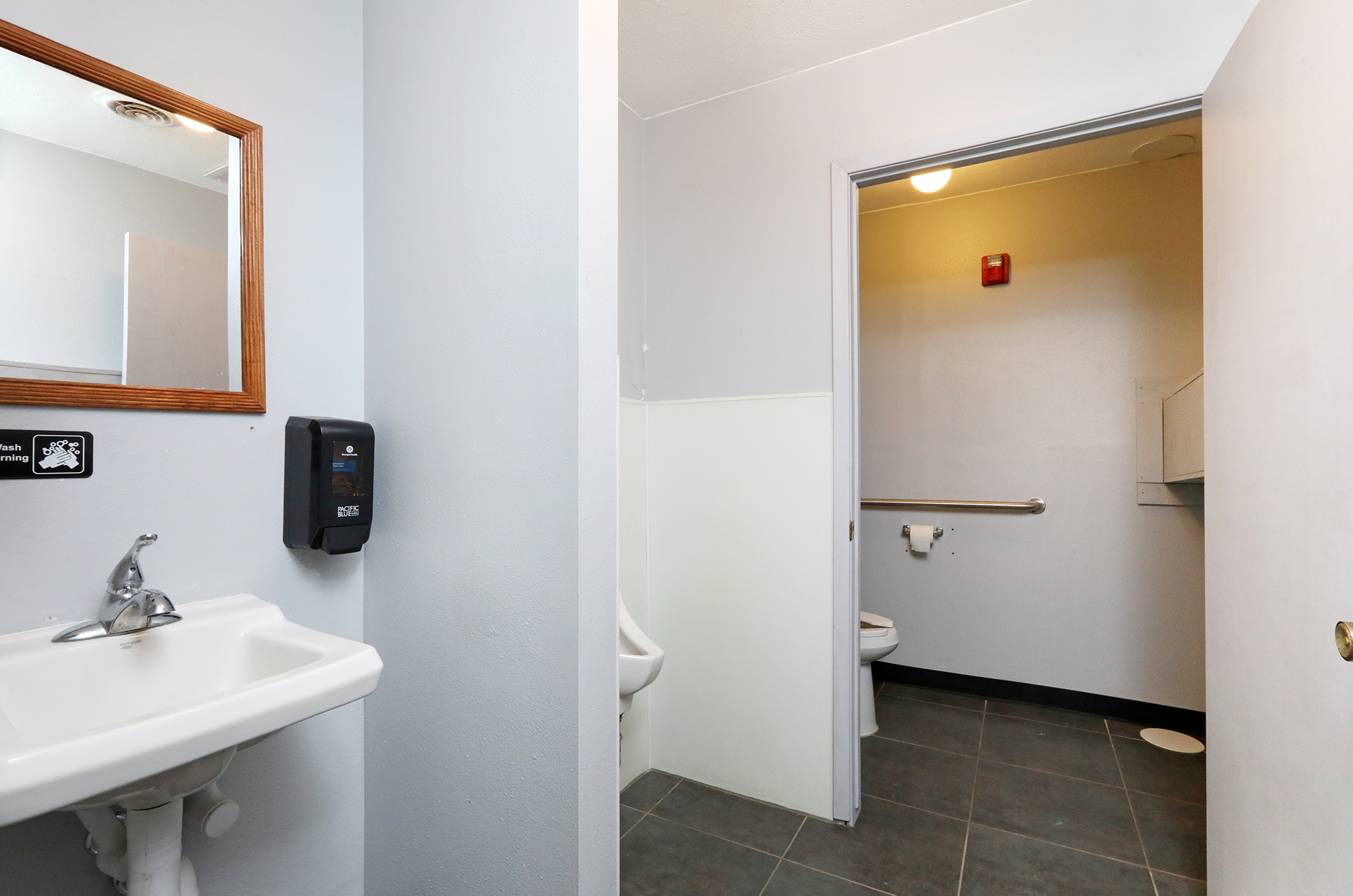 1119 6th Street, Nevada, IA 50201